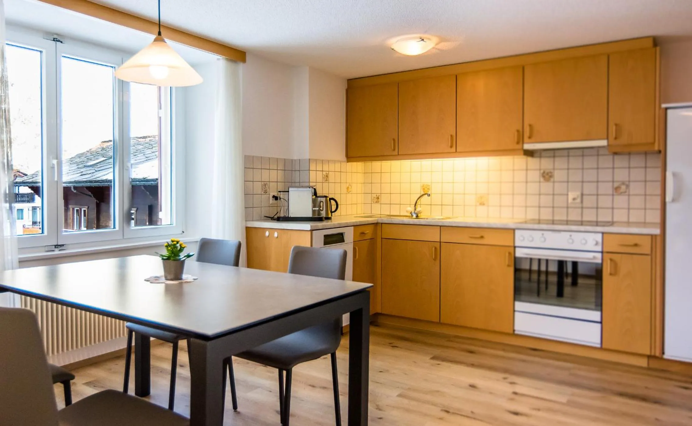 Kitchen or kitchenette in Hotel Portjengrat