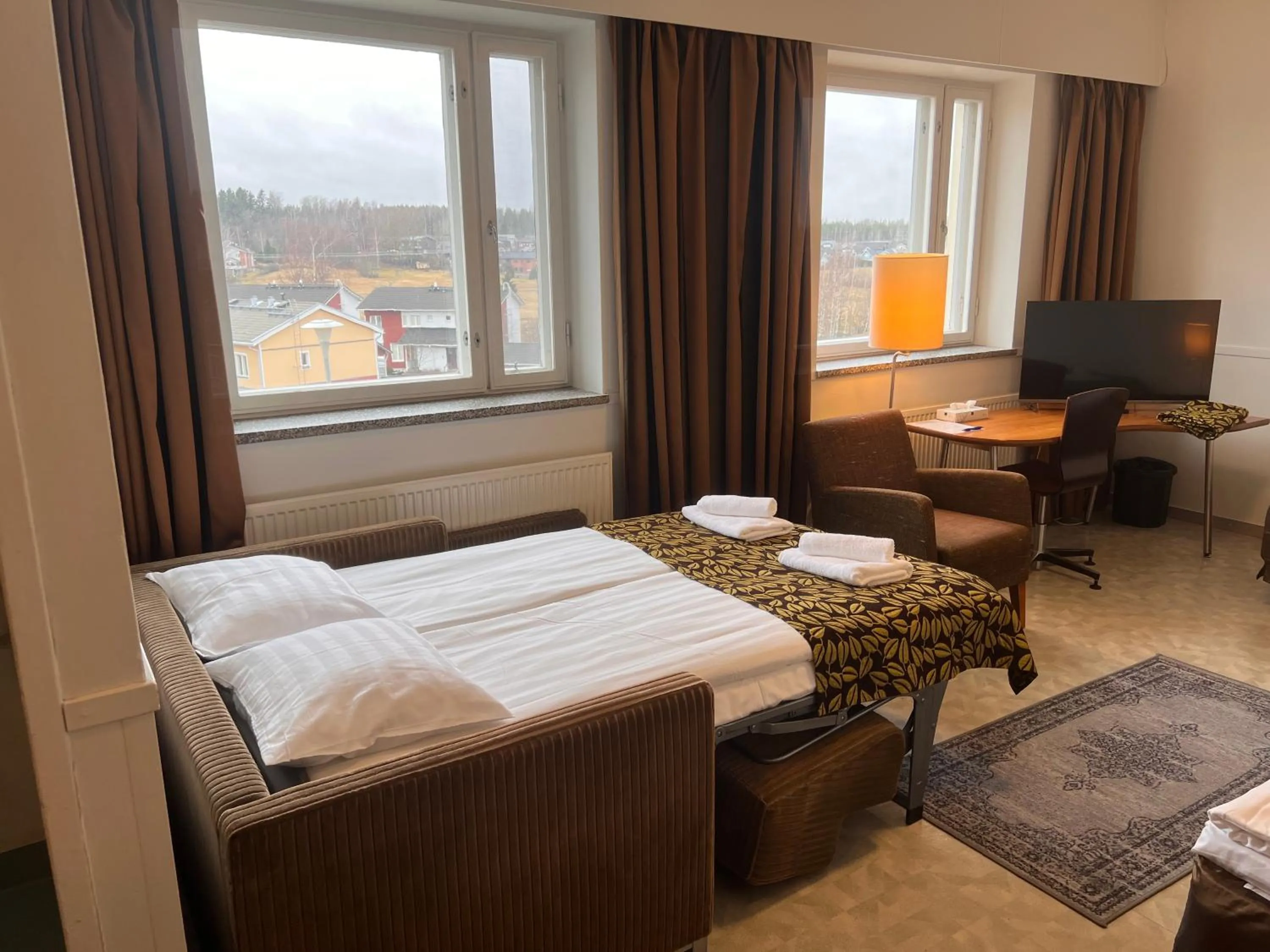 Bed in Budget Hotel Easystay