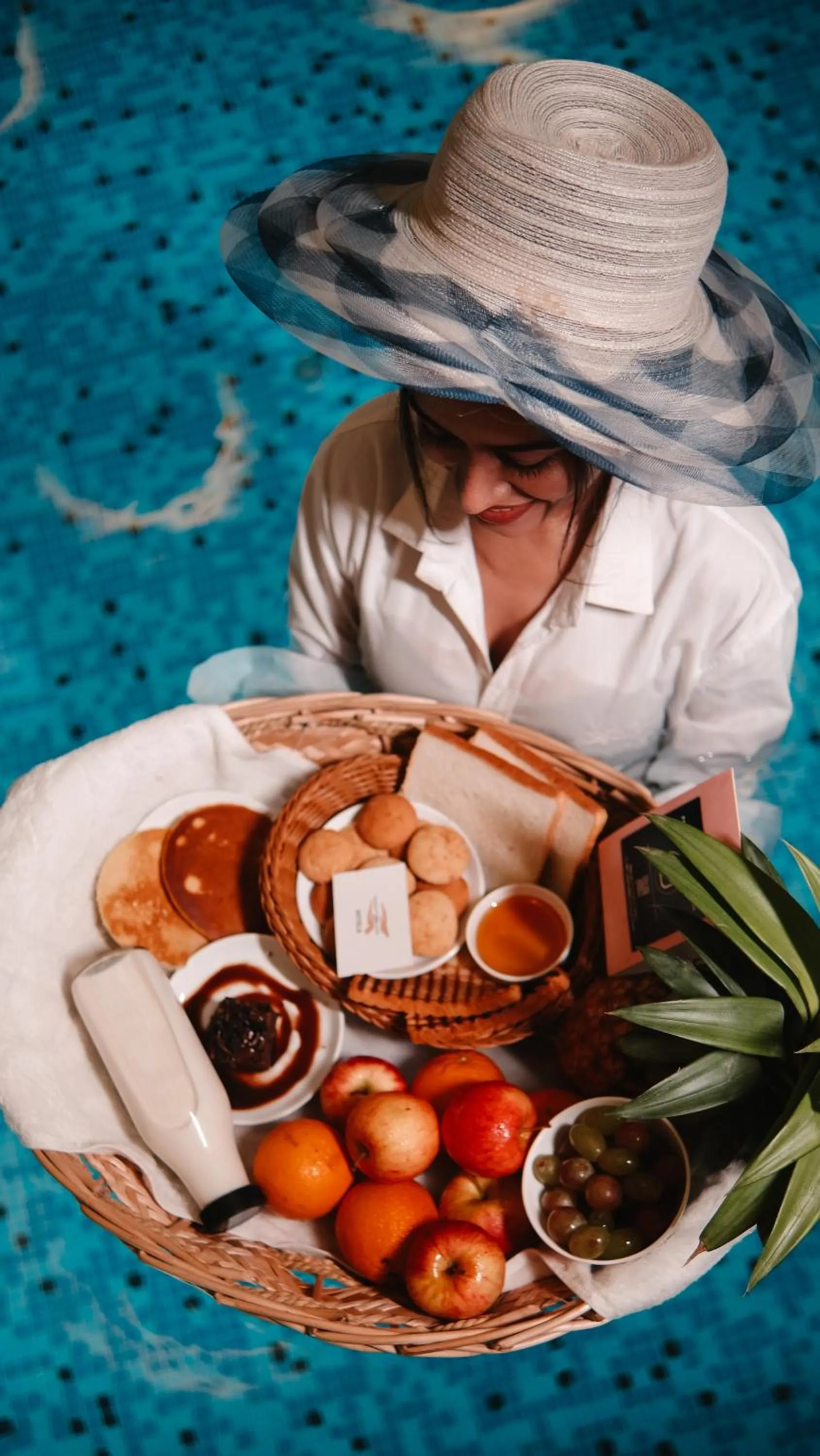 Pool view in Hotel Mansha Regency