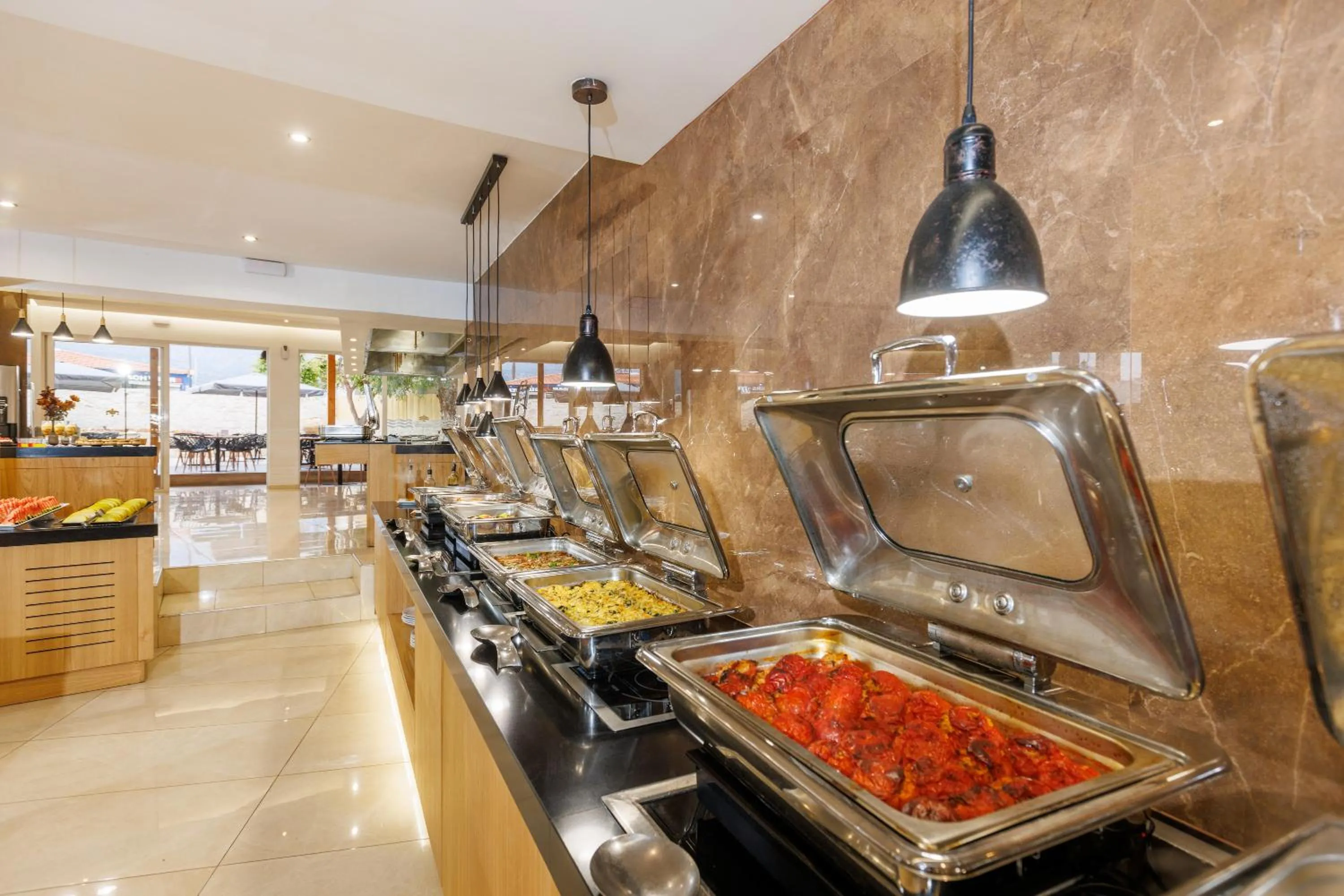 Food and drinks in Malia Bay Beach Hotel & Bungalows