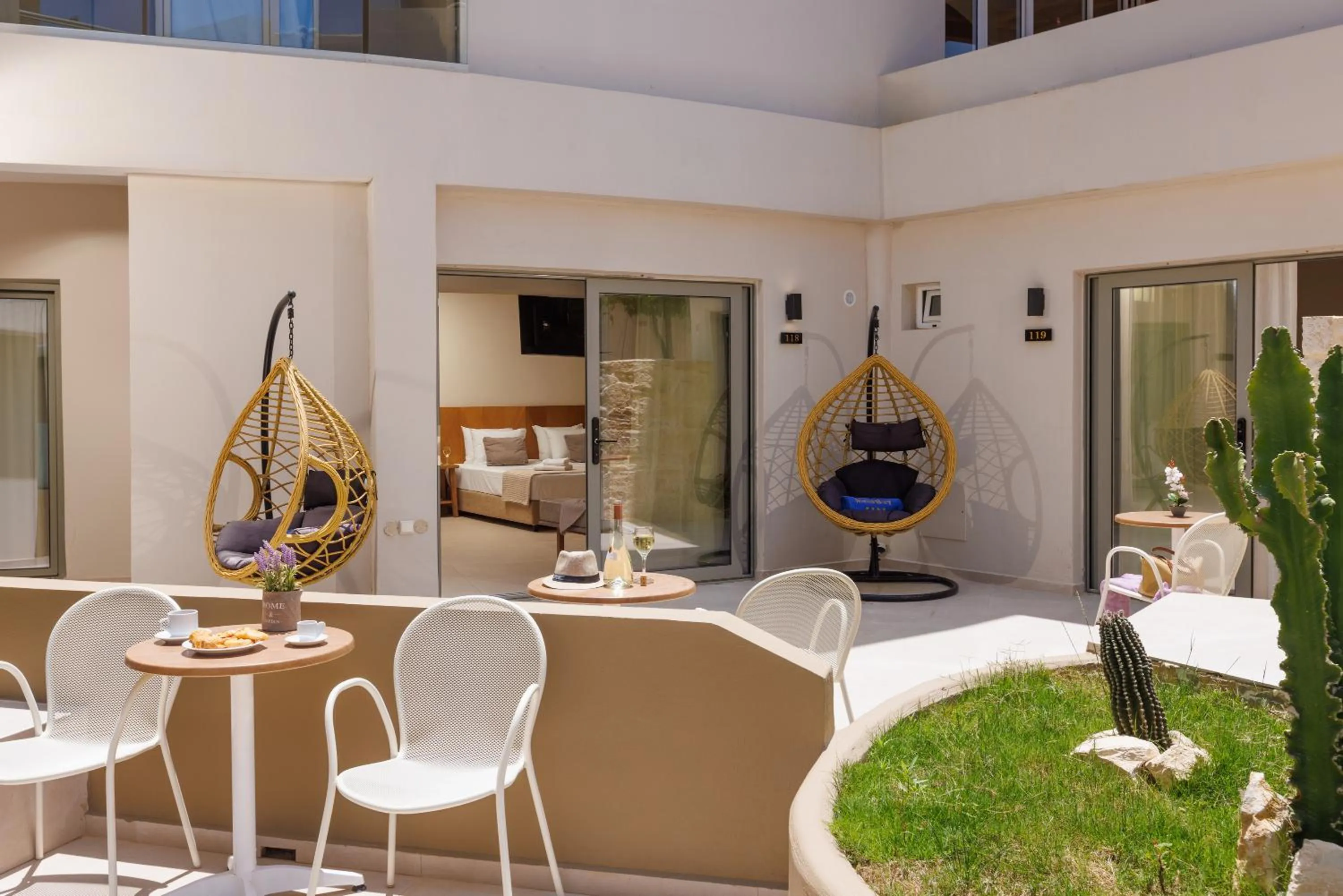 Garden in Malia Bay Beach Hotel & Bungalows