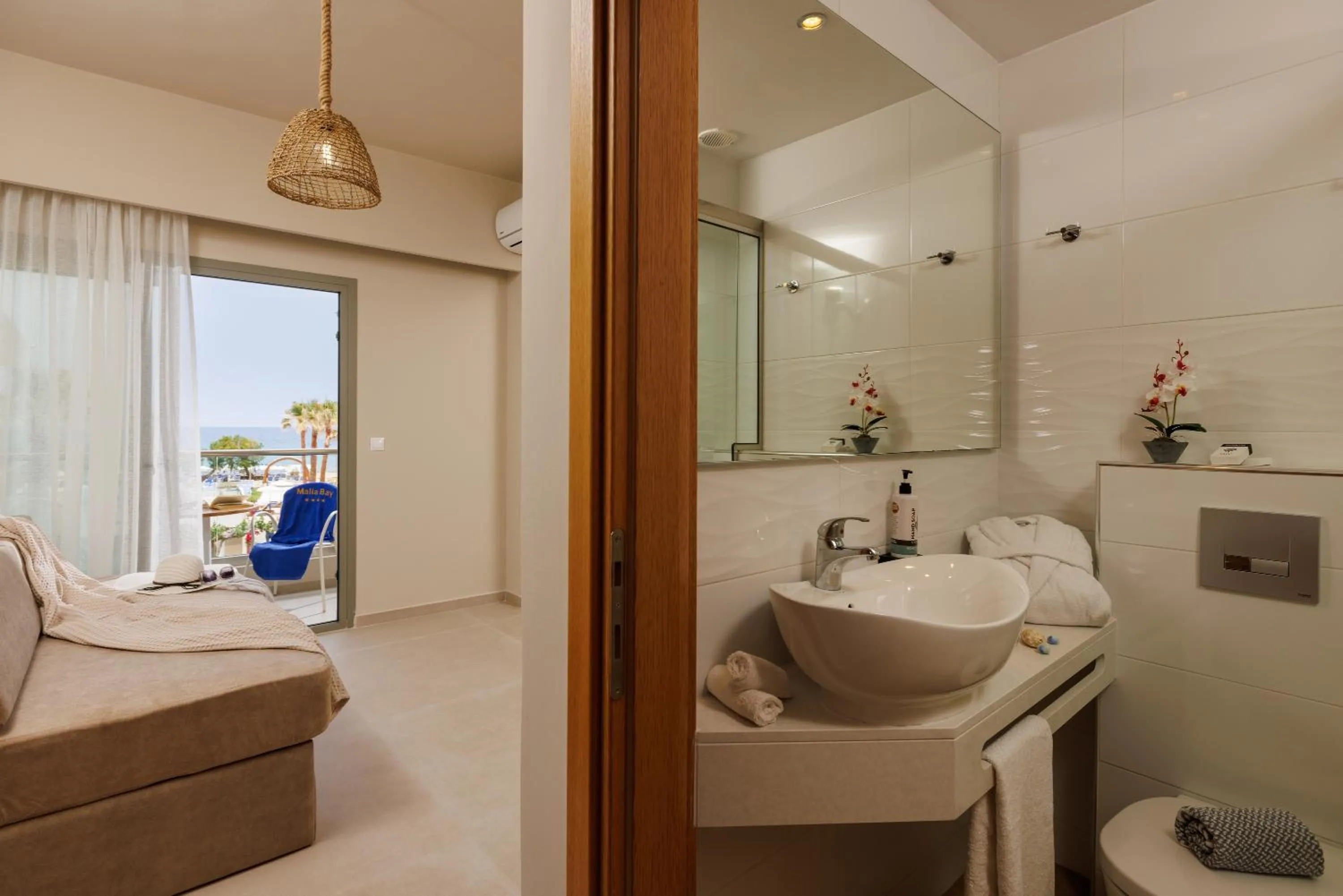 Bed in Malia Bay Beach Hotel & Bungalows