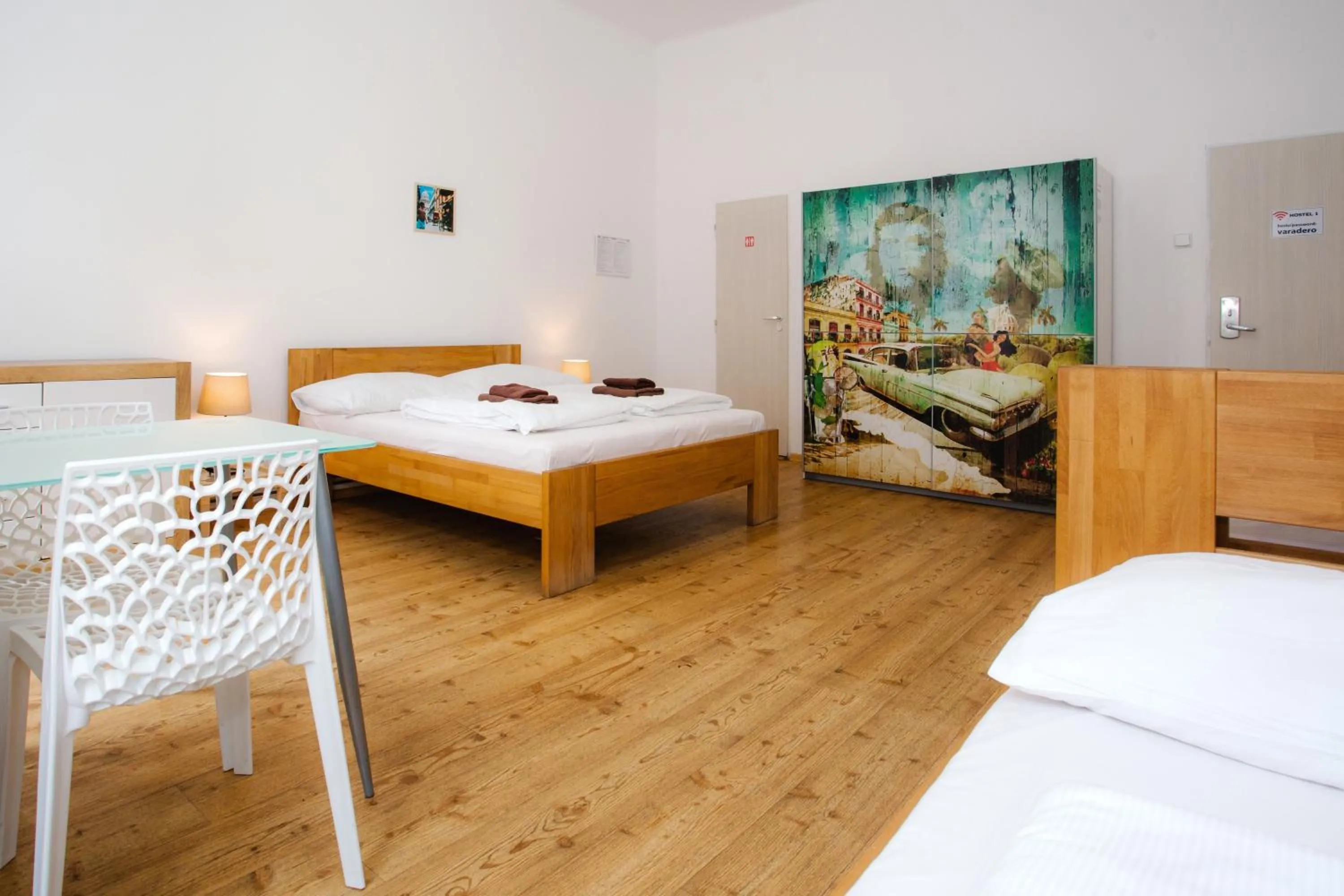 Bed in Cuba Bar & Hostel