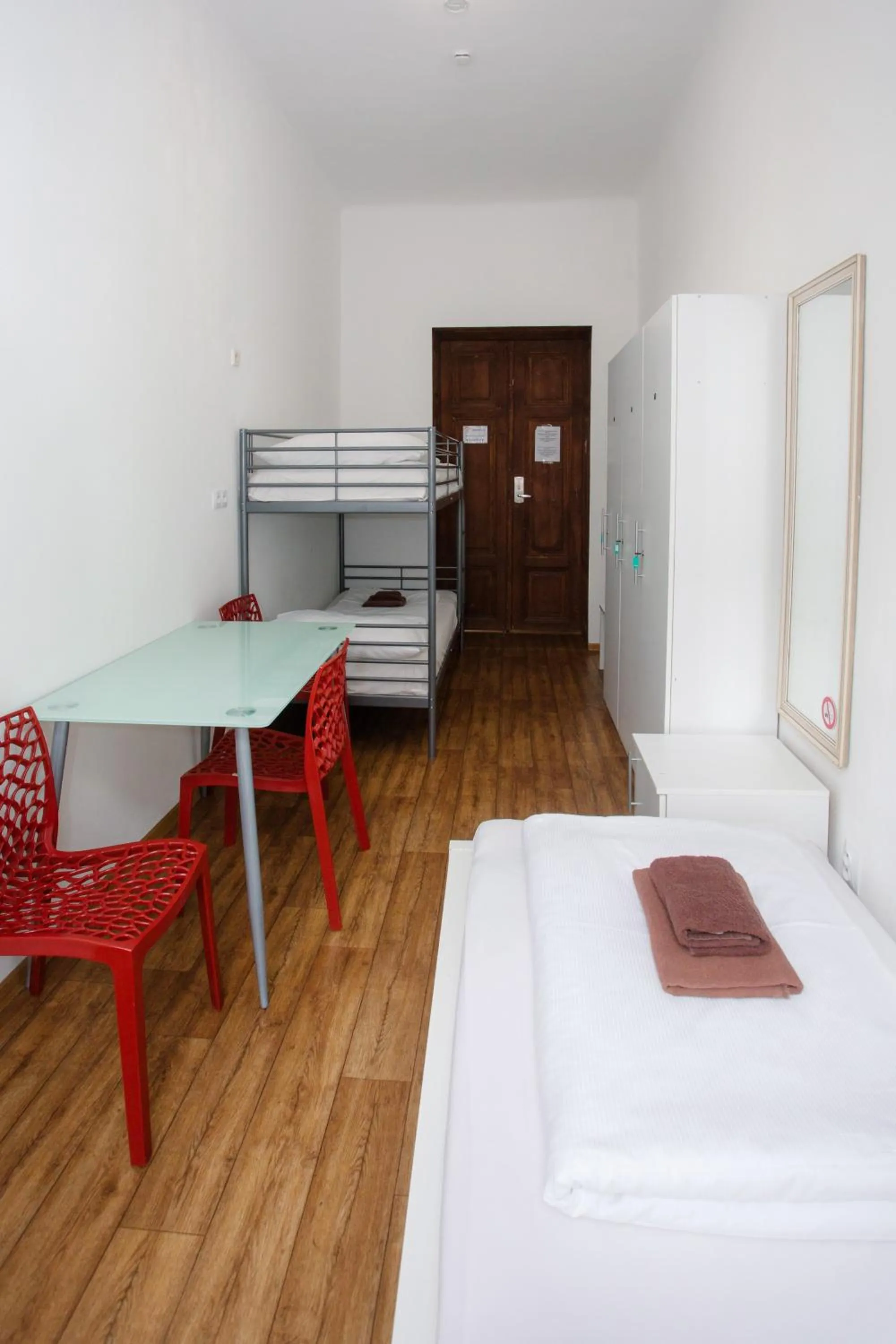 Bed in Cuba Bar & Hostel