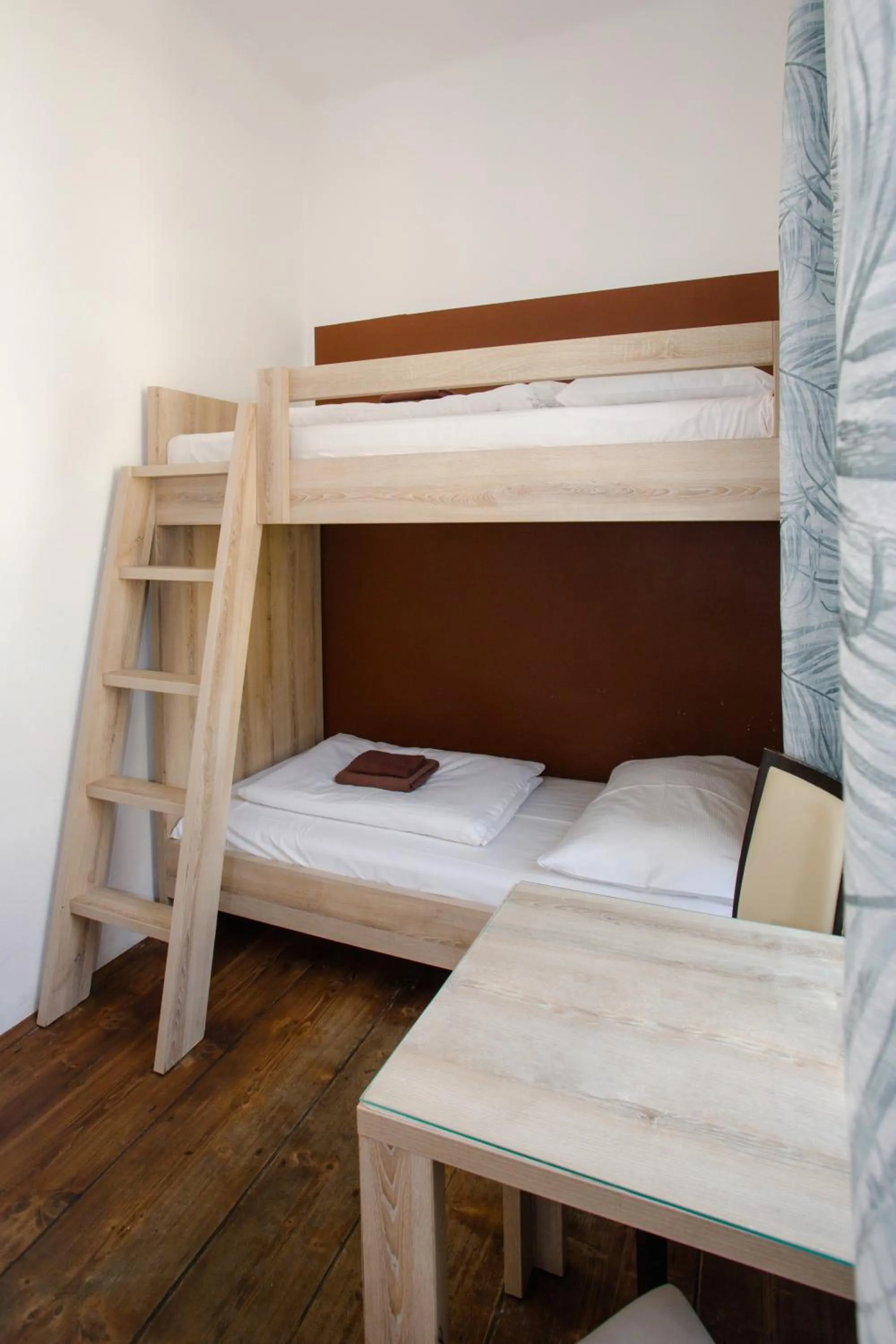 Bed in Cuba Bar & Hostel