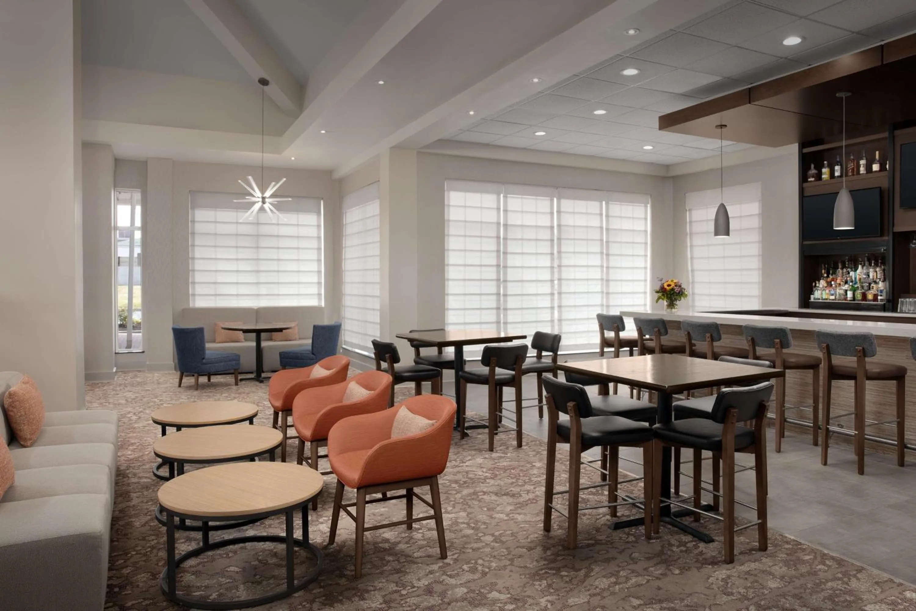 Restaurant/places to eat in Hilton Garden Inn Philadelphia-Fort Washington