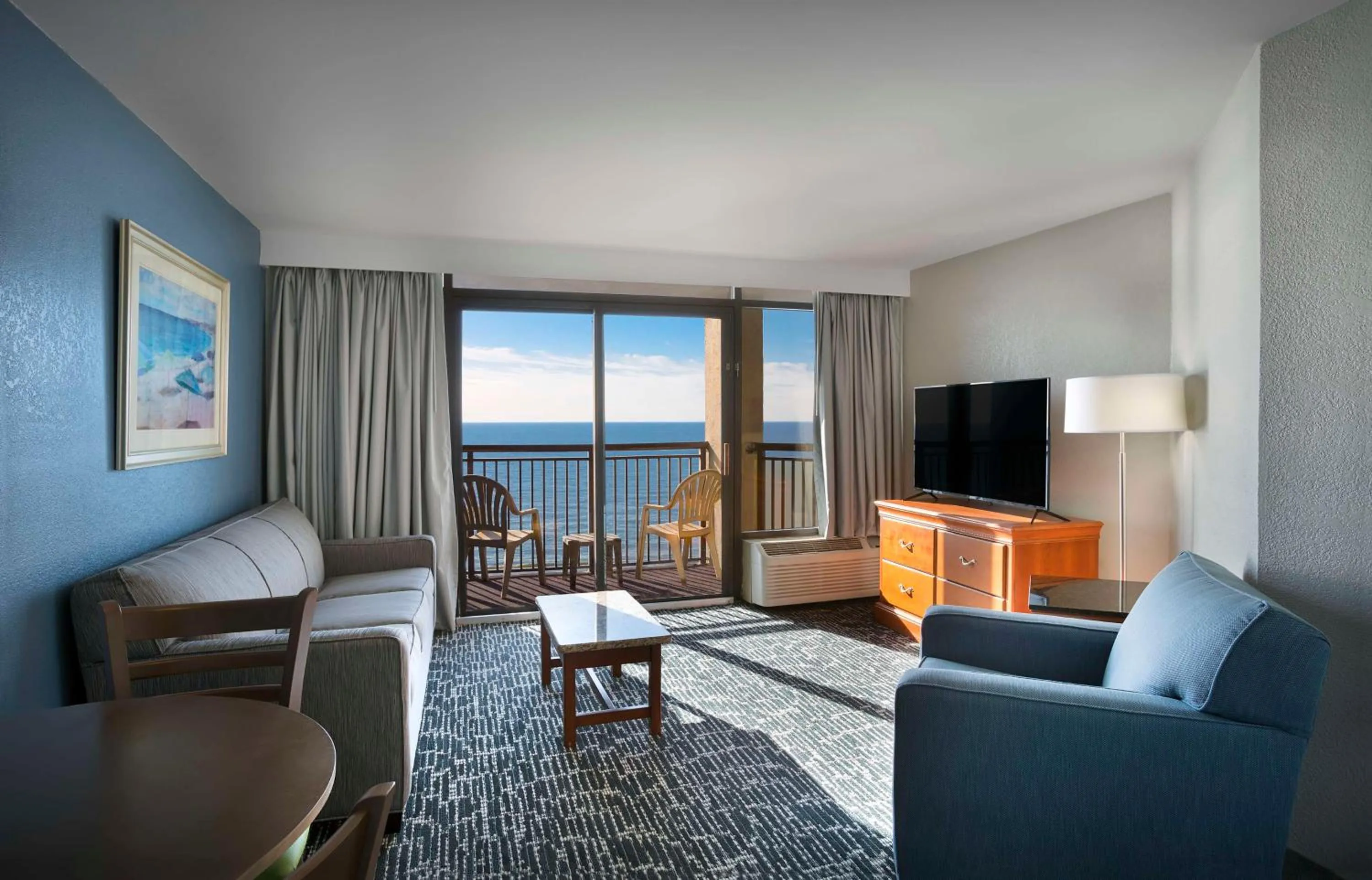 Bedroom in Dayton House Resort - BW Signature Collection