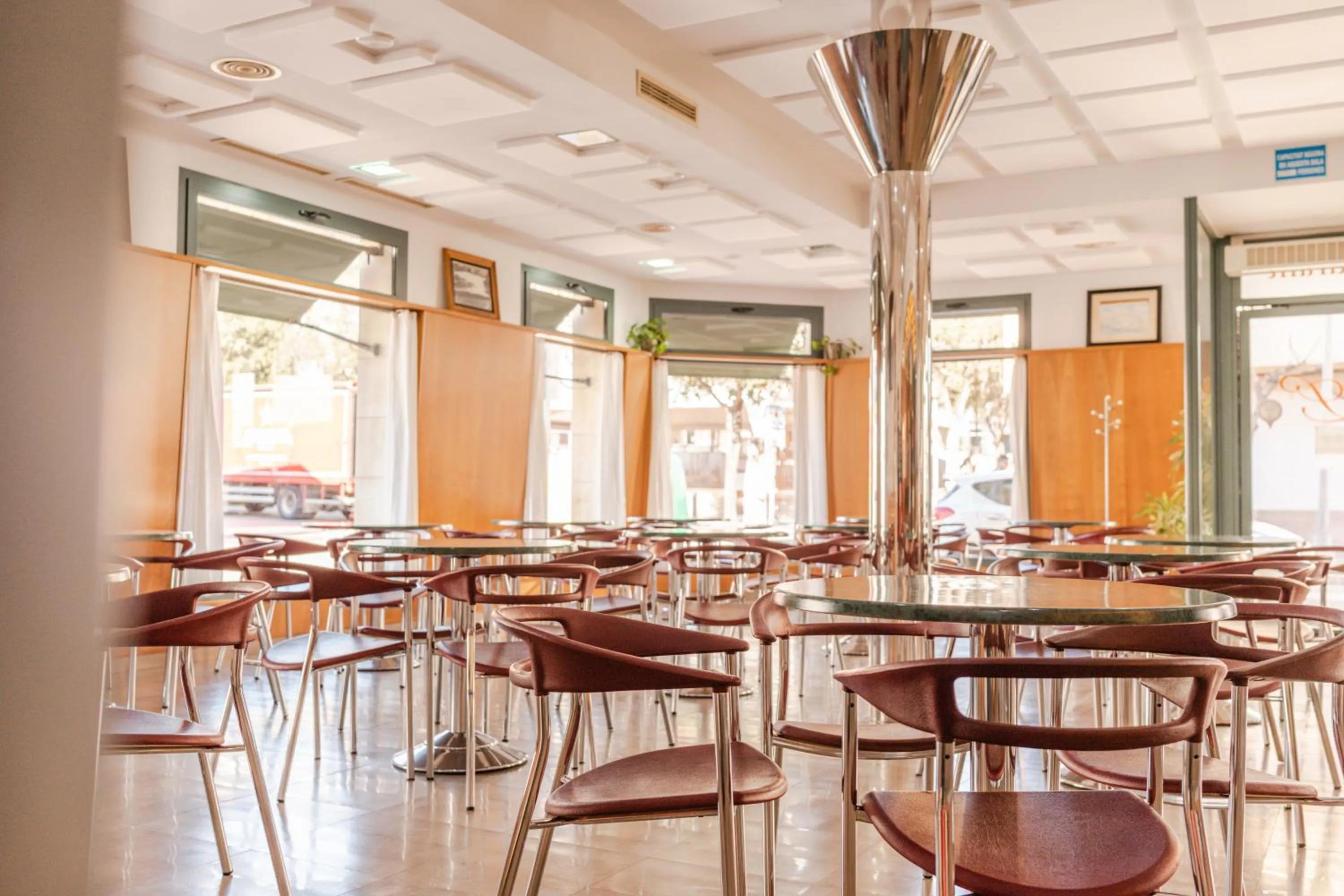 Lounge or bar in Hotel Loar Ferreries