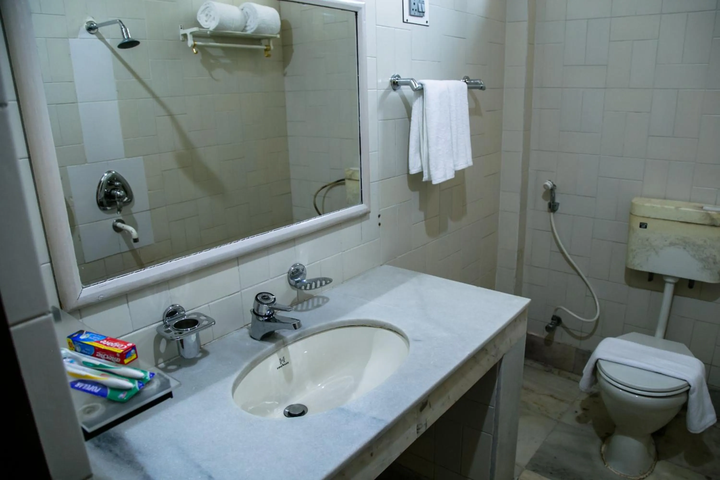 Niraamaya Retreats Aradura Kohima