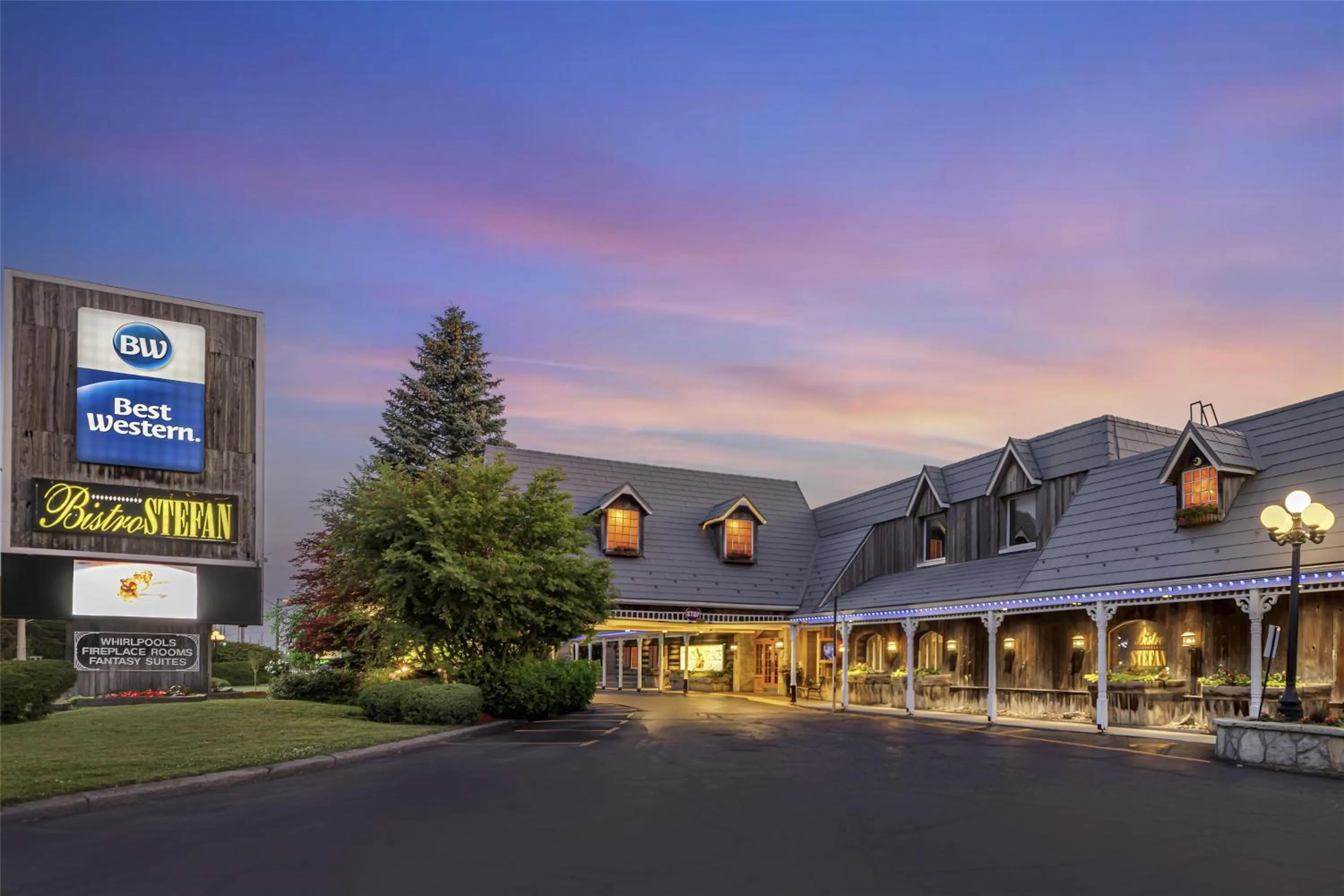 Property building in Best Western Fireside Inn