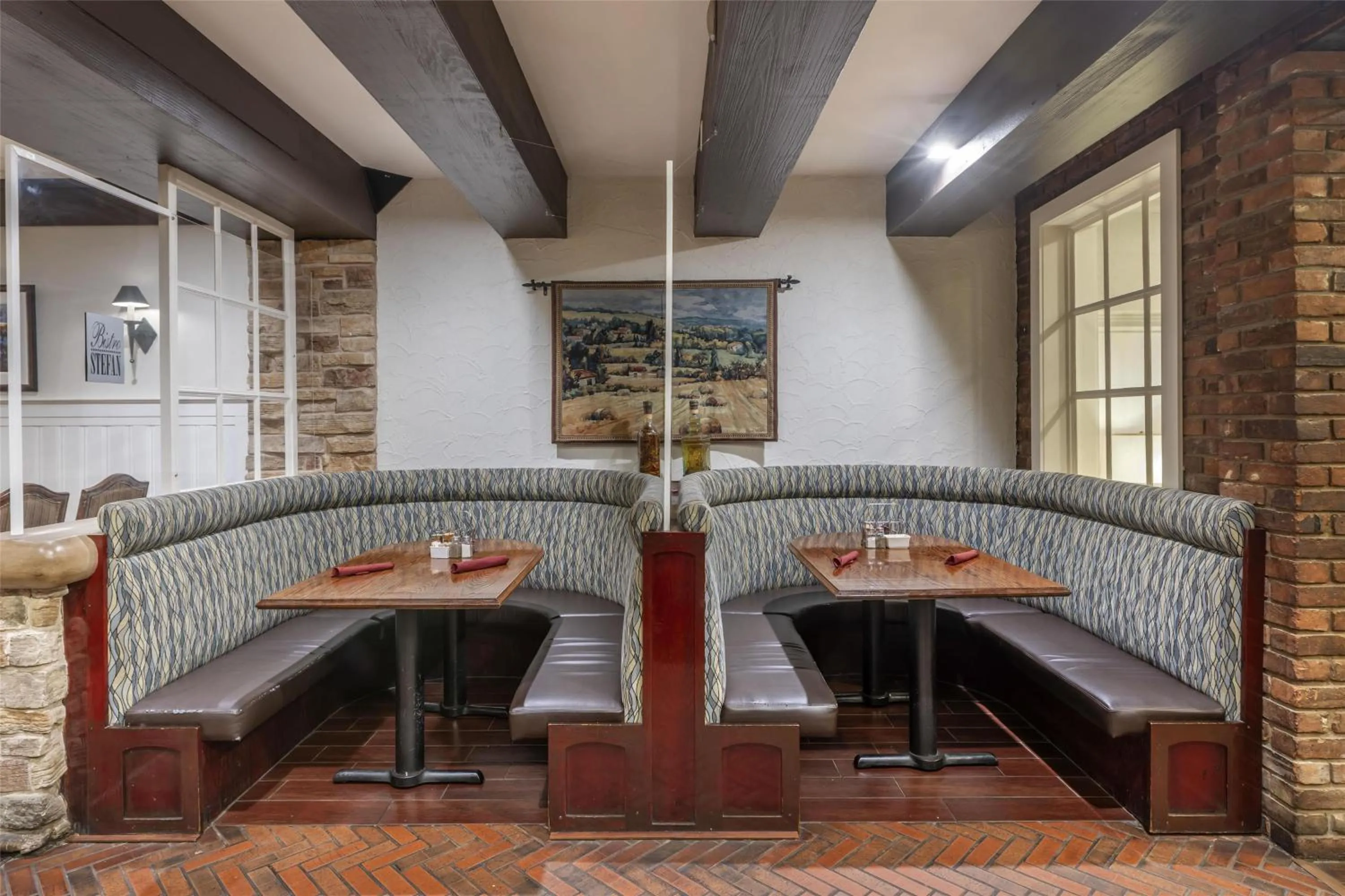 Breakfast in Best Western Fireside Inn