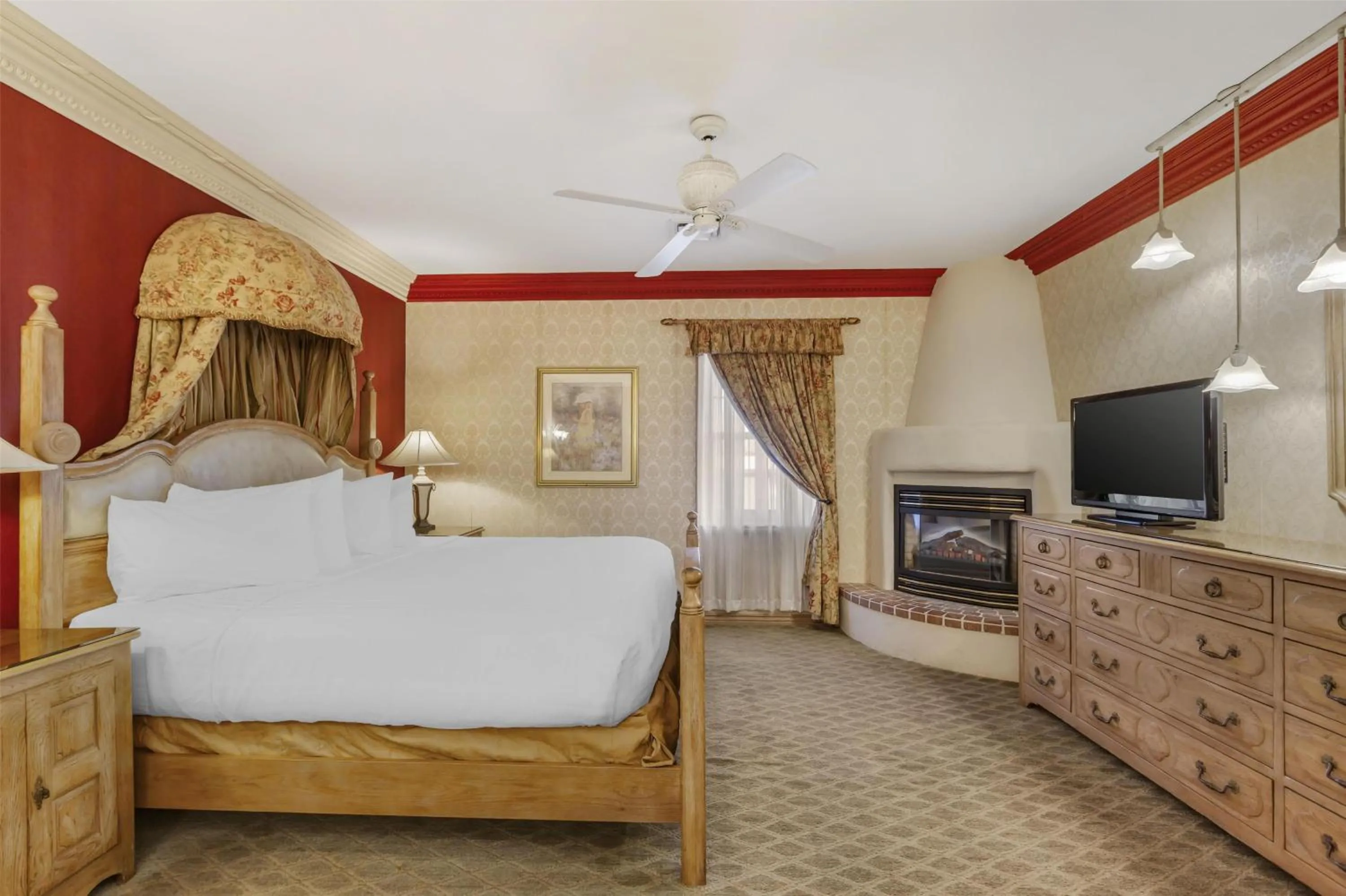 Bedroom, Bed in Best Western Fireside Inn