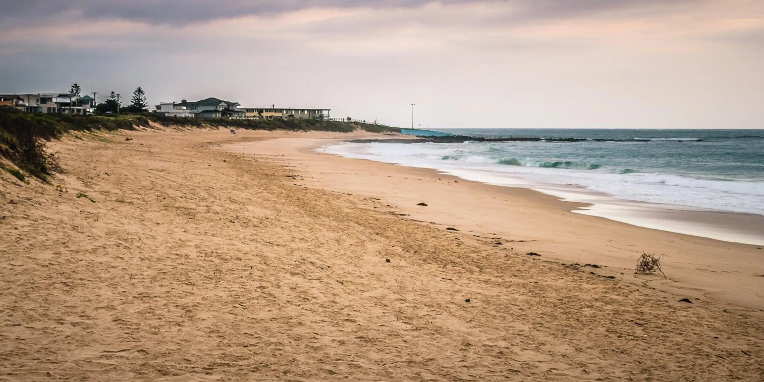 Beach in Wollongong Surf Leisure Resort