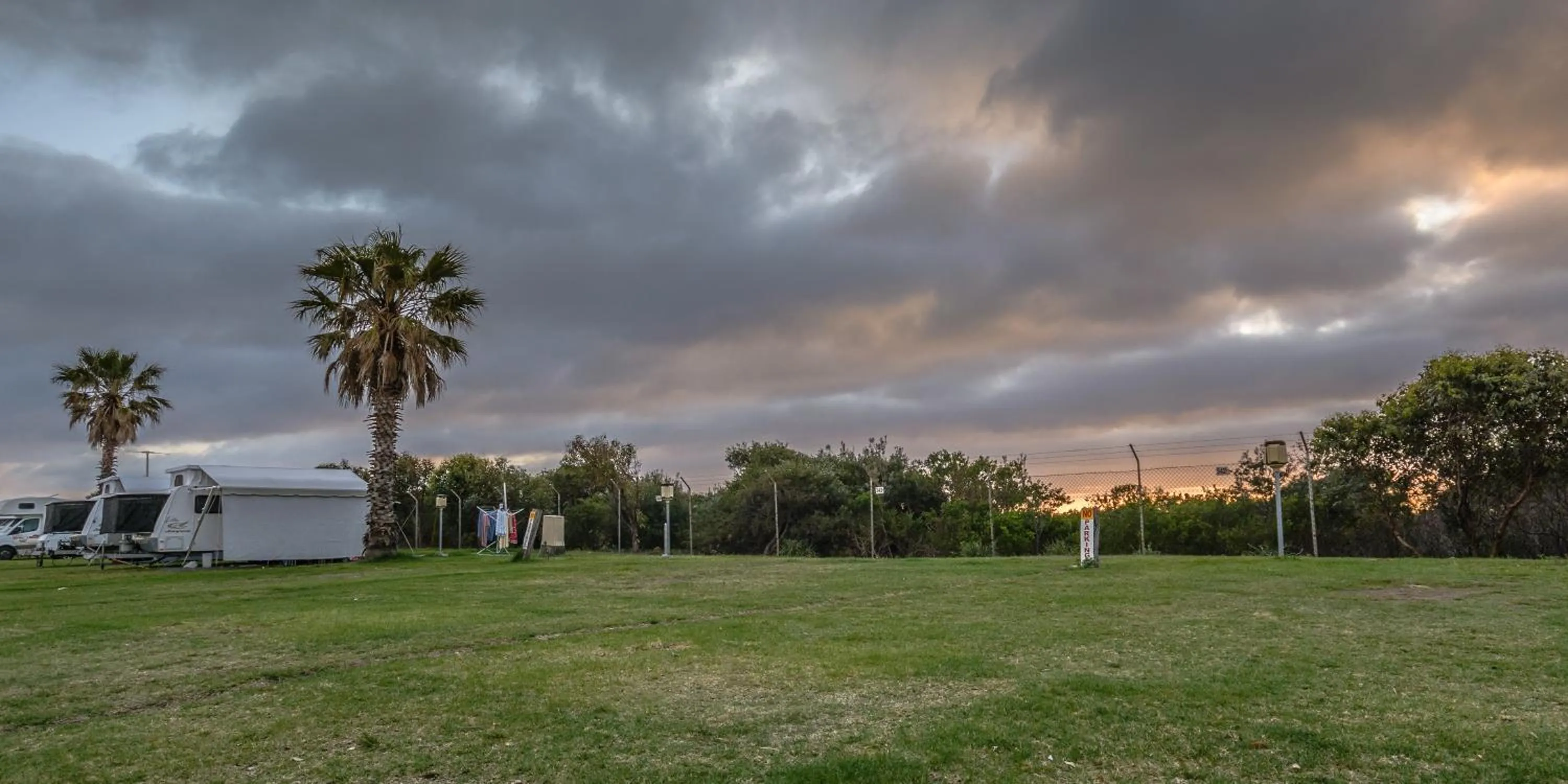 Facade/entrance in Wollongong Surf Leisure Resort