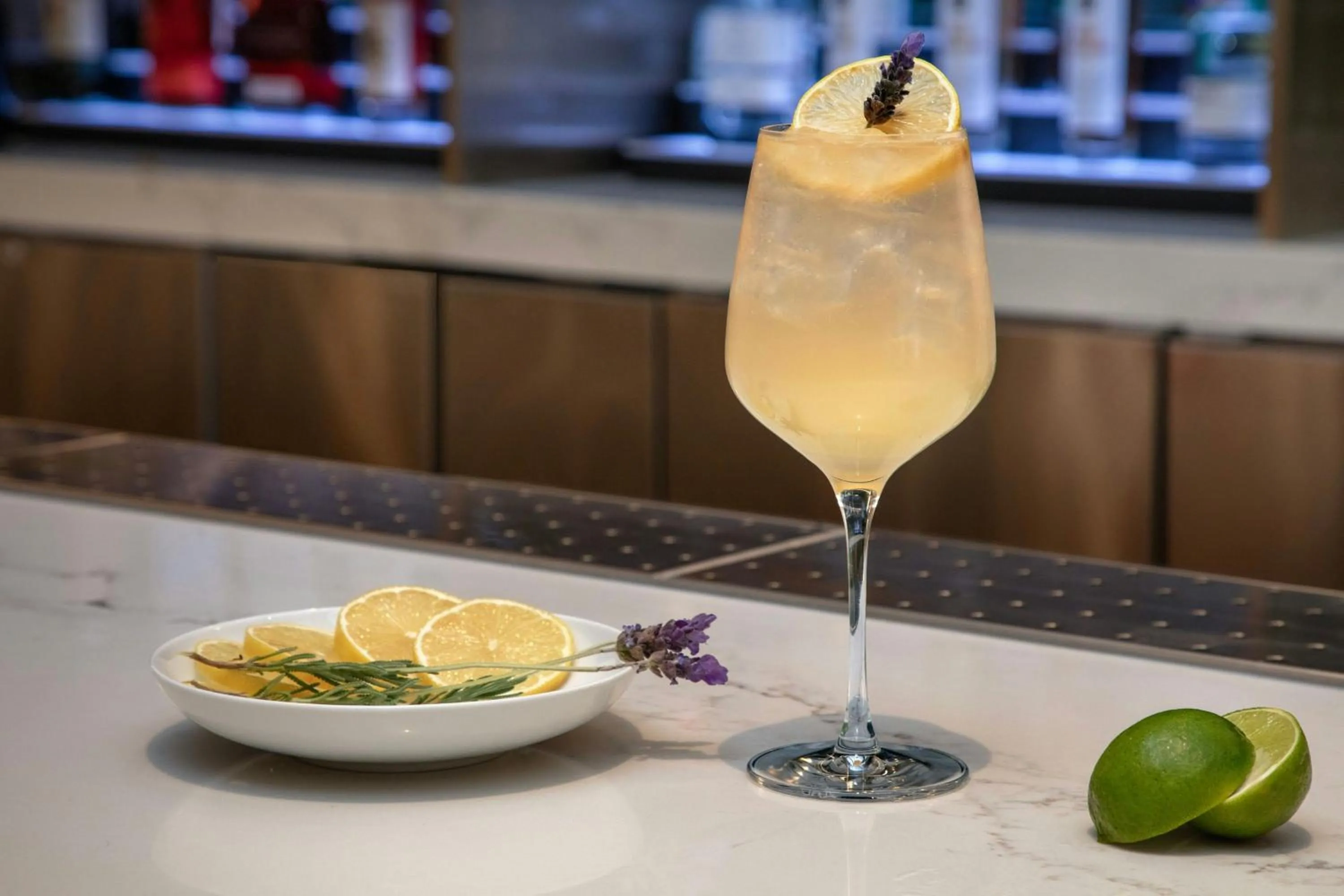 Restaurant/places to eat in Courtyard by Marriott San Diego Downtown Little Italy