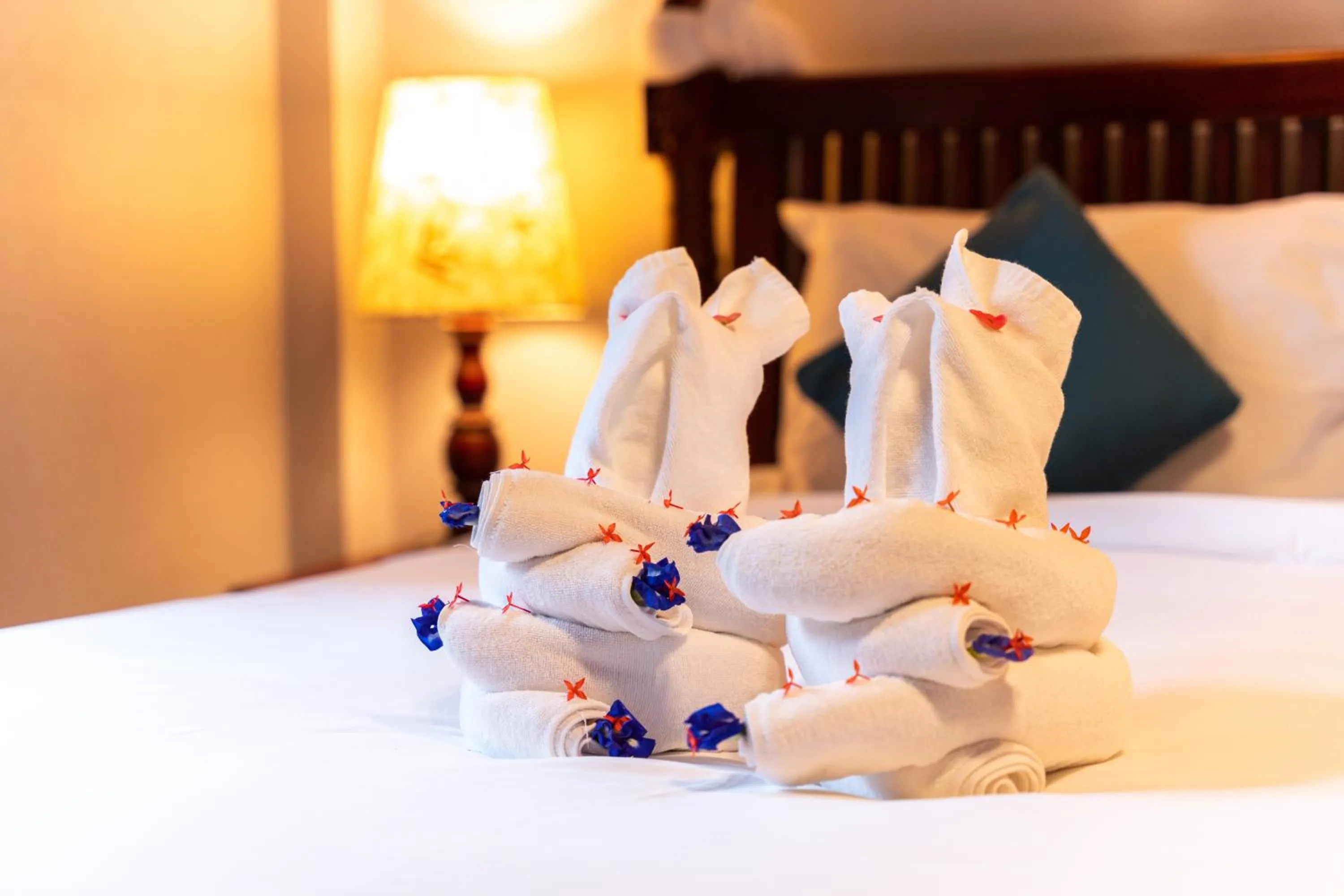 Bed in Muangthong Boutique Hotel