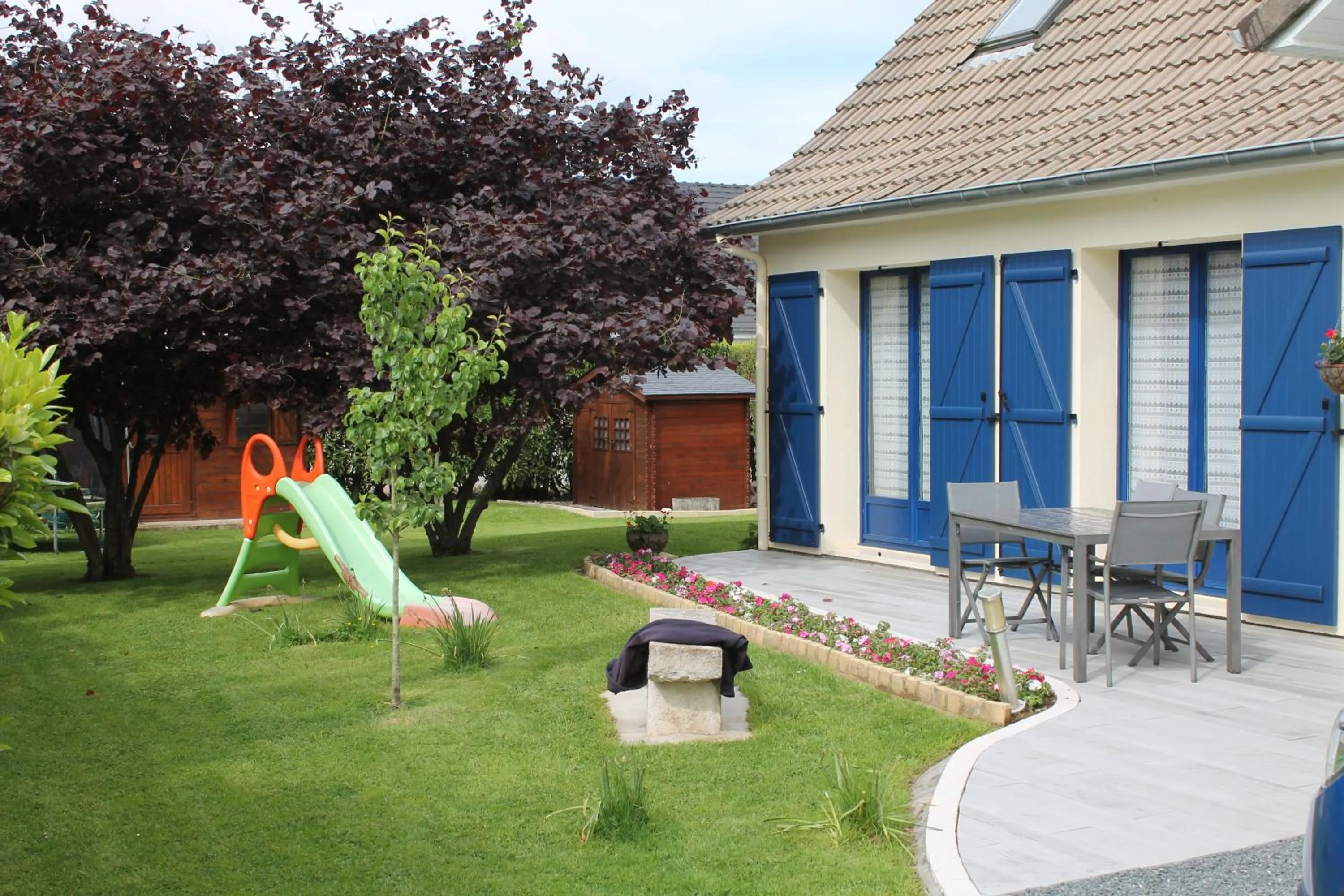 Garden in Une Chambre D'Hote Yvetot