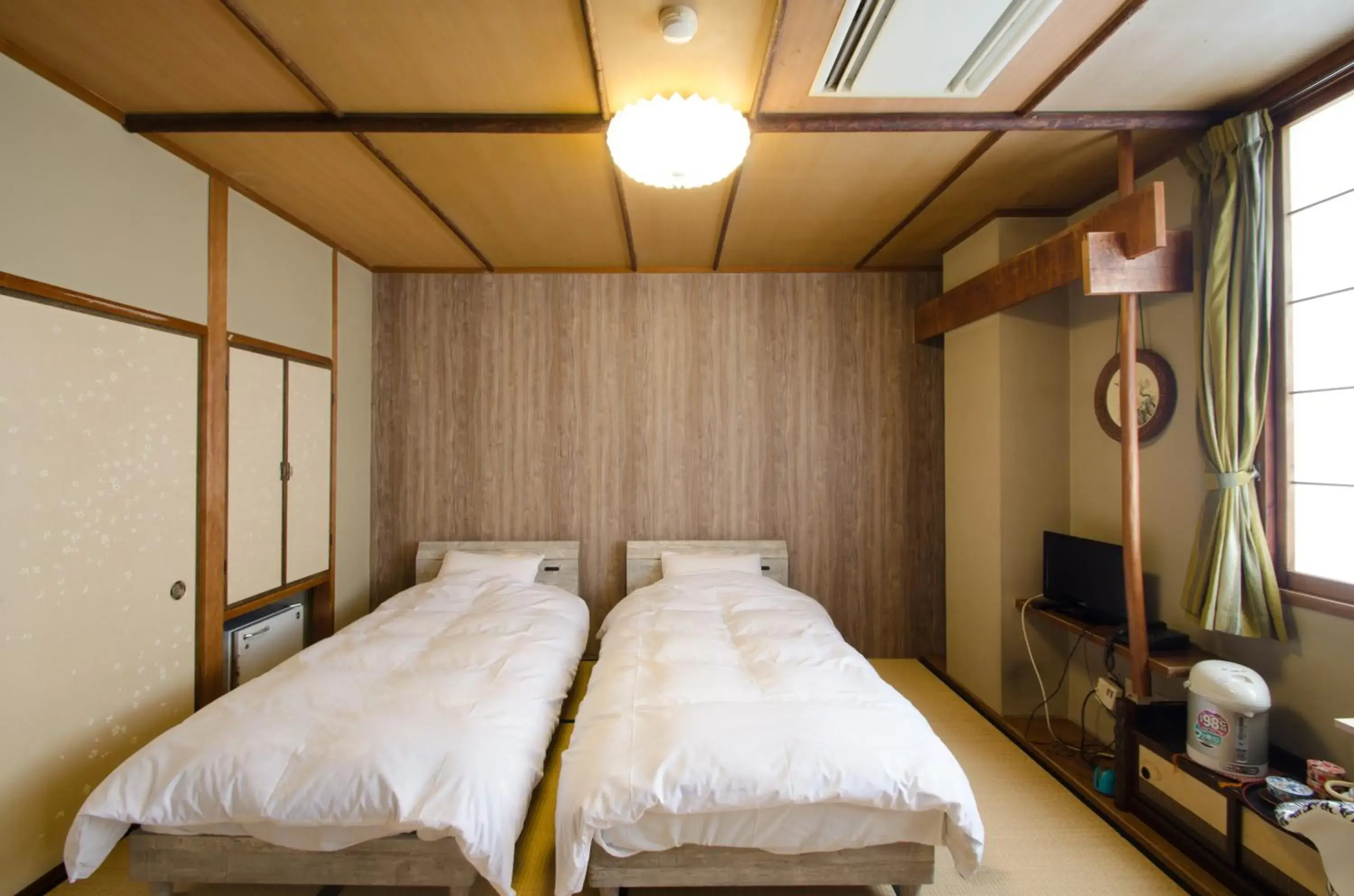 Japanese Western Family Room in Kaigetsu Japanese Western Family Room in Kaigetsu