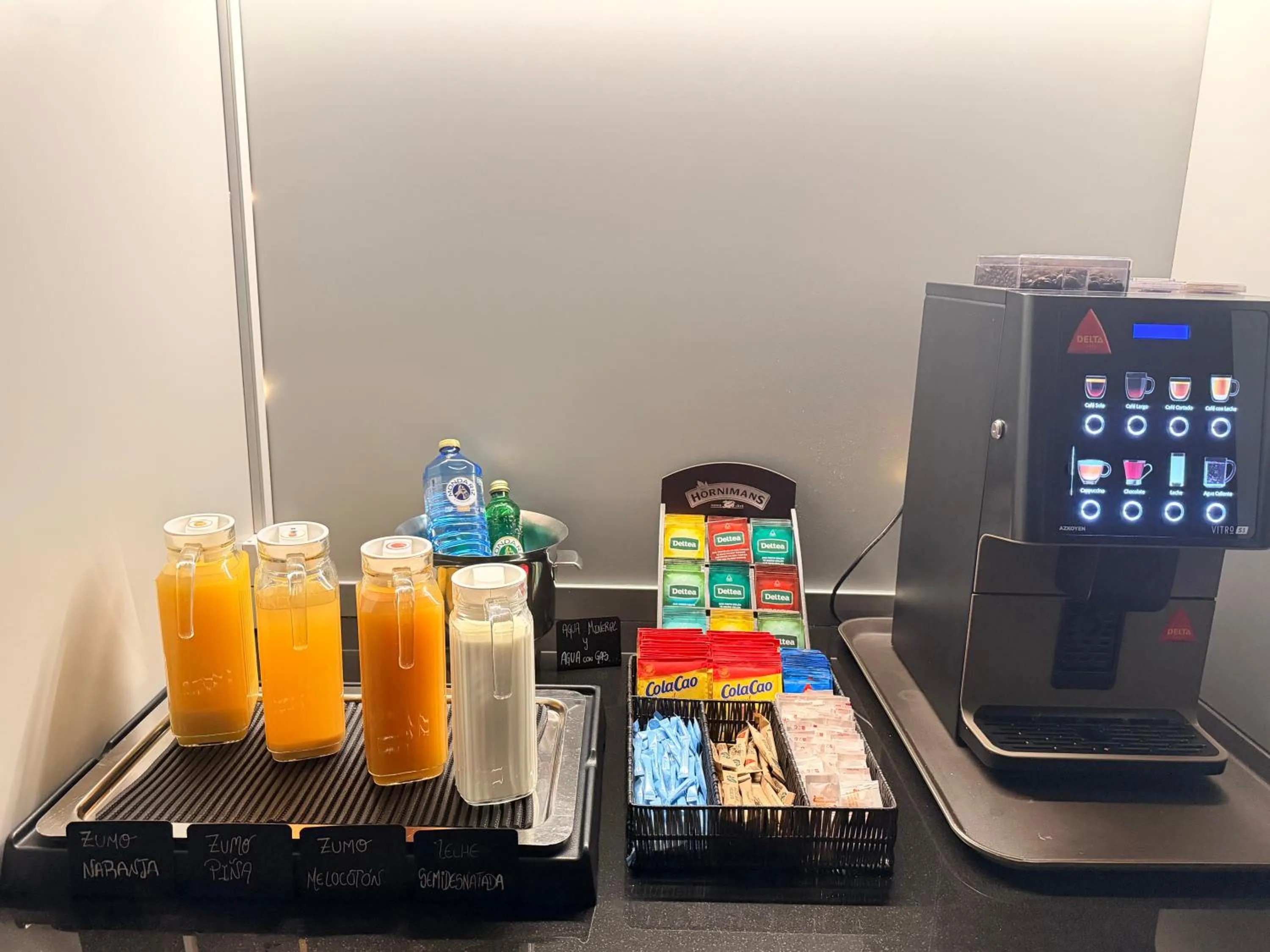 Breakfast in Hotel H2 Avila