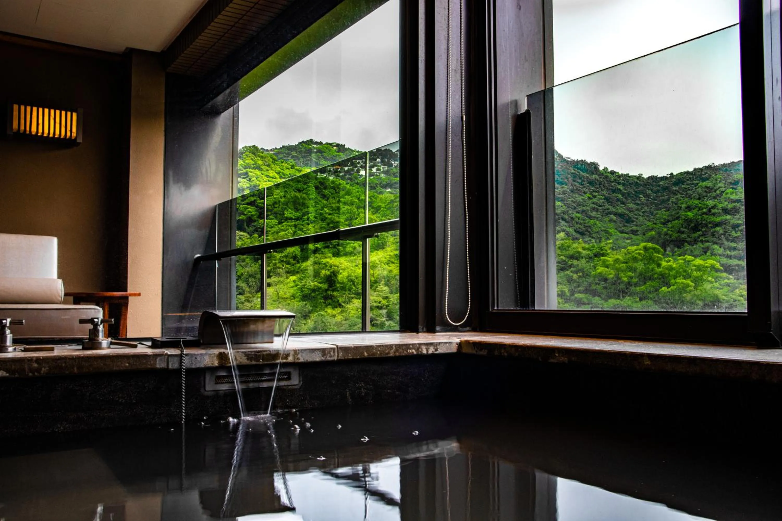 Bath in Grand View Resort Beitou