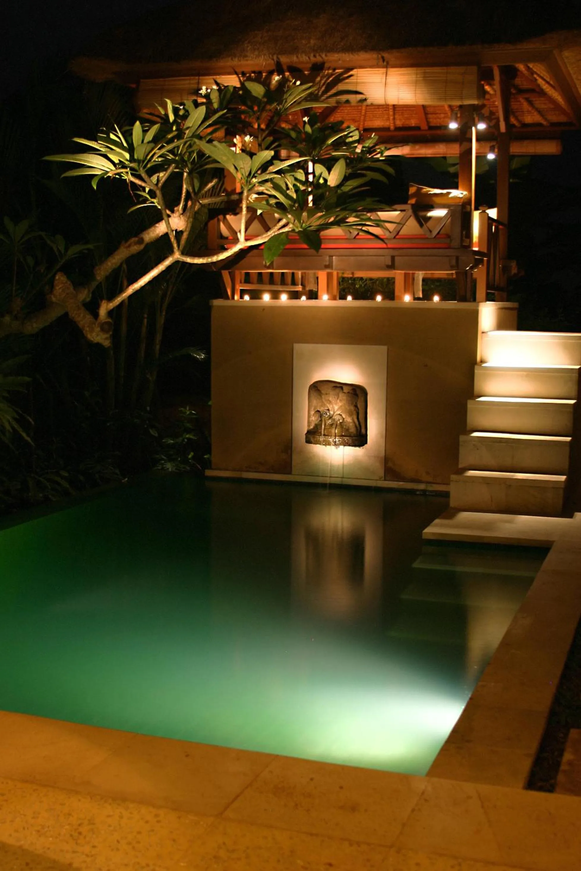 Swimming pool in Tamu Seseh