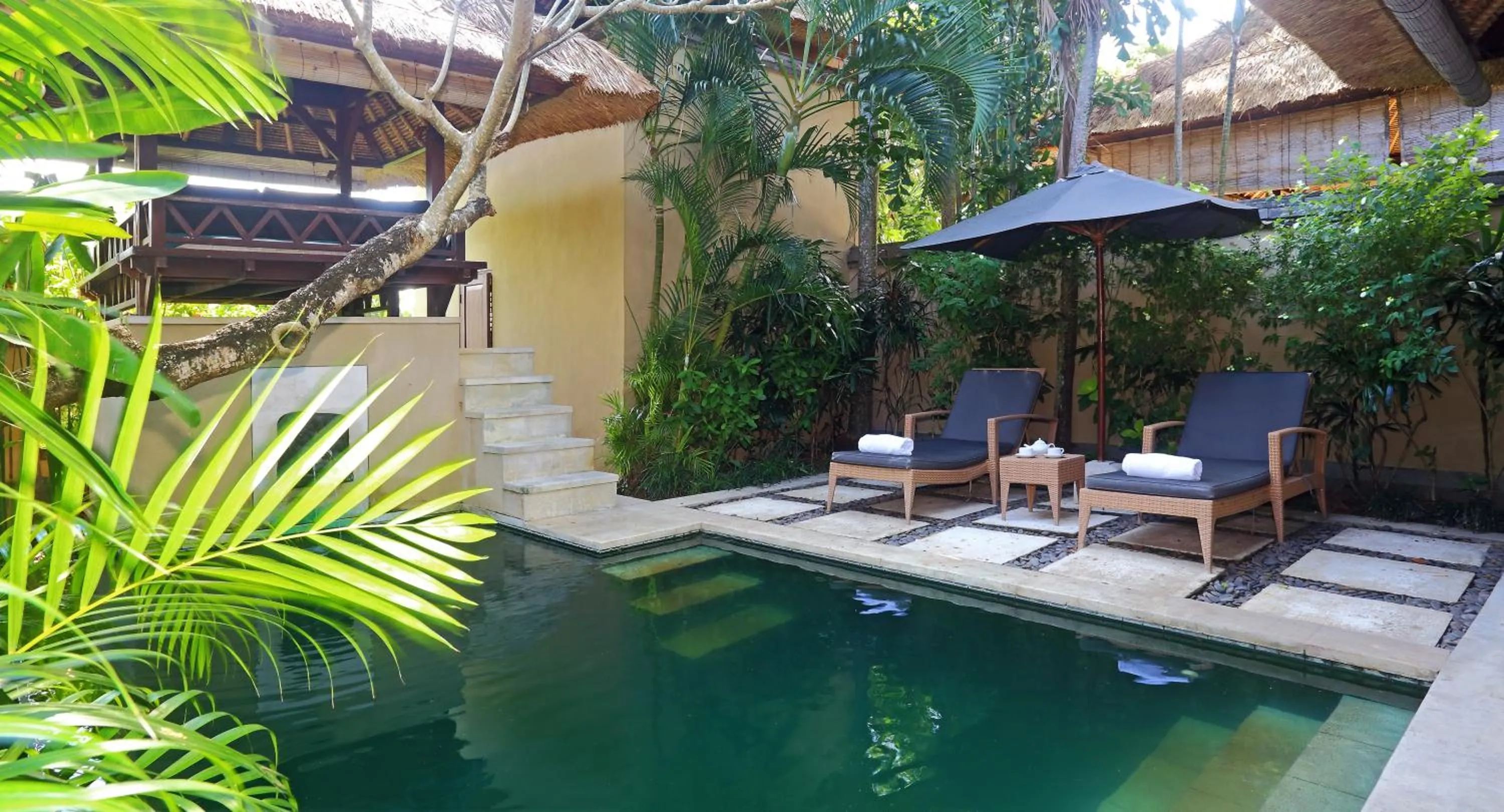 Swimming pool in Tamu Seseh