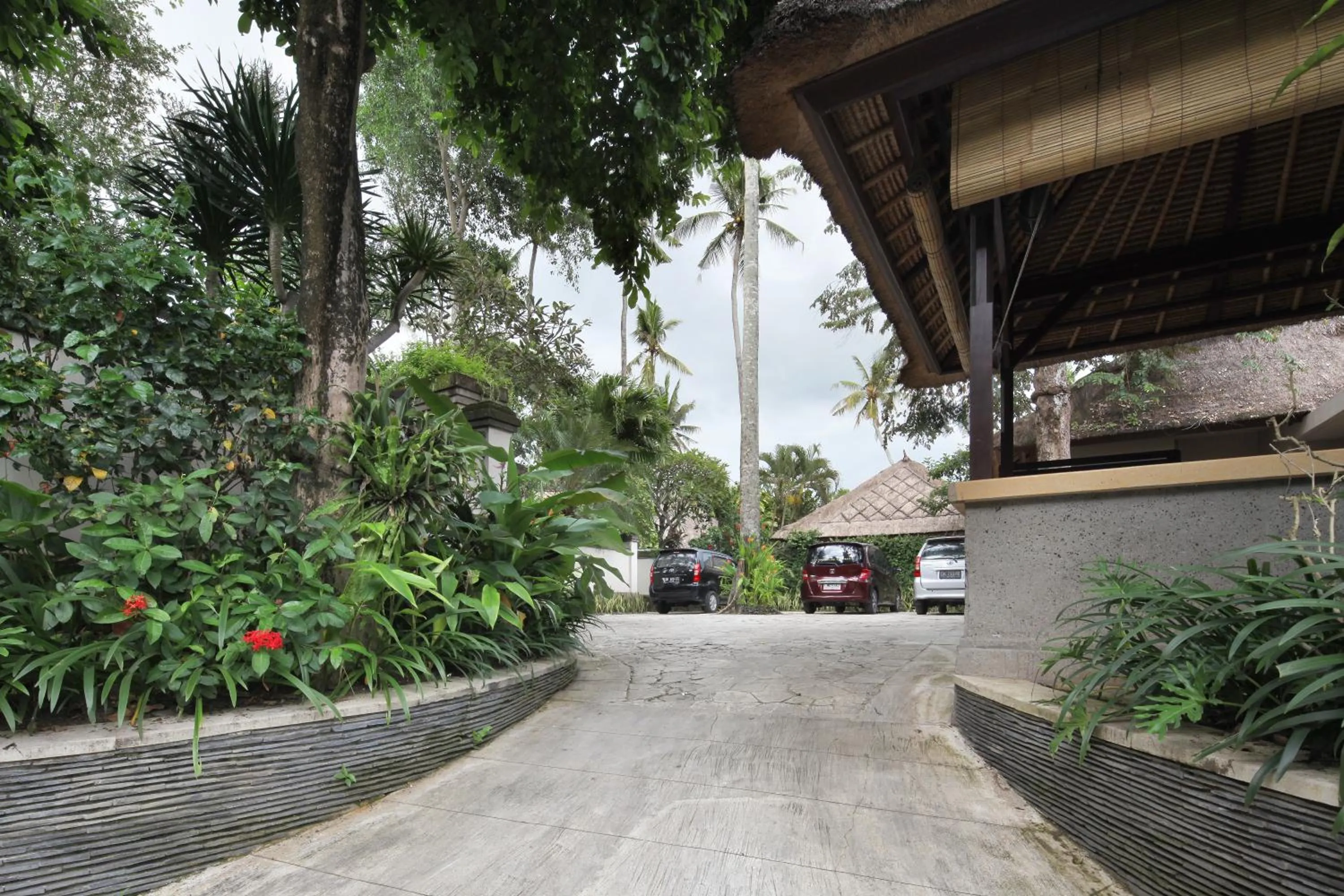 Area and facilities in Tamu Seseh