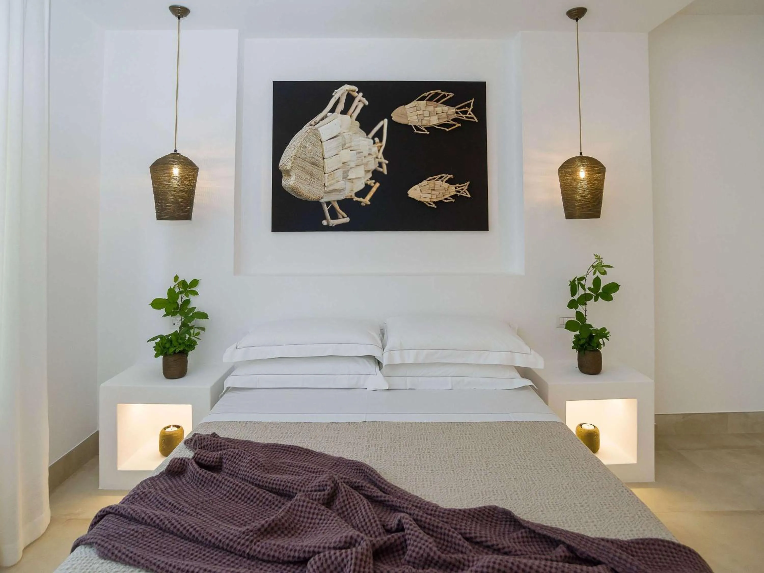 Bedroom, Bed in Baia Delle Zagare - Handwritten Collection