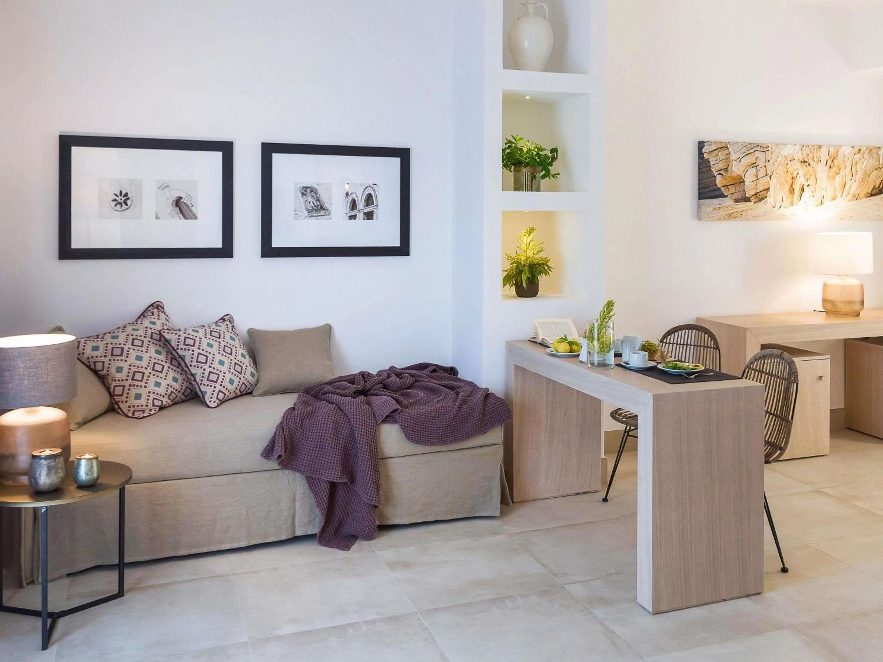 Bedroom in Baia Delle Zagare - Handwritten Collection