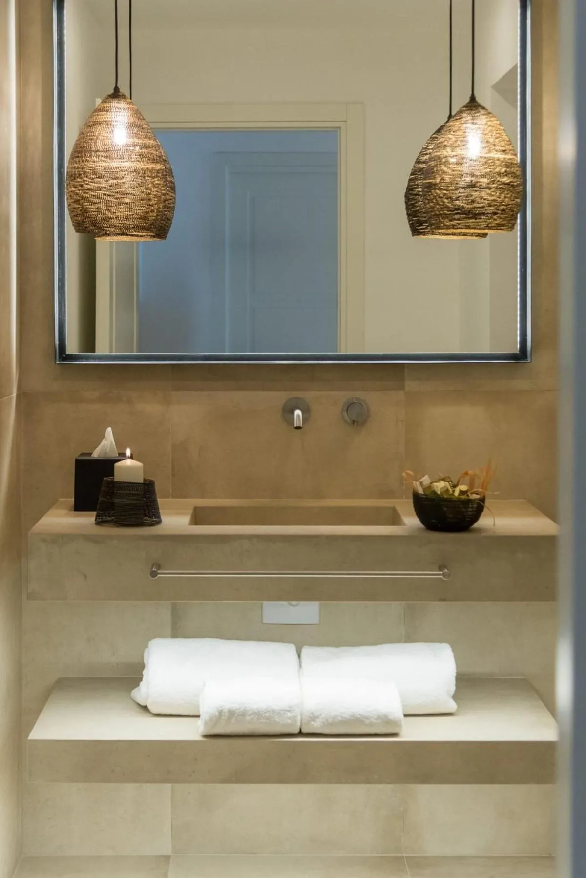 Bathroom in Baia Delle Zagare - Handwritten Collection