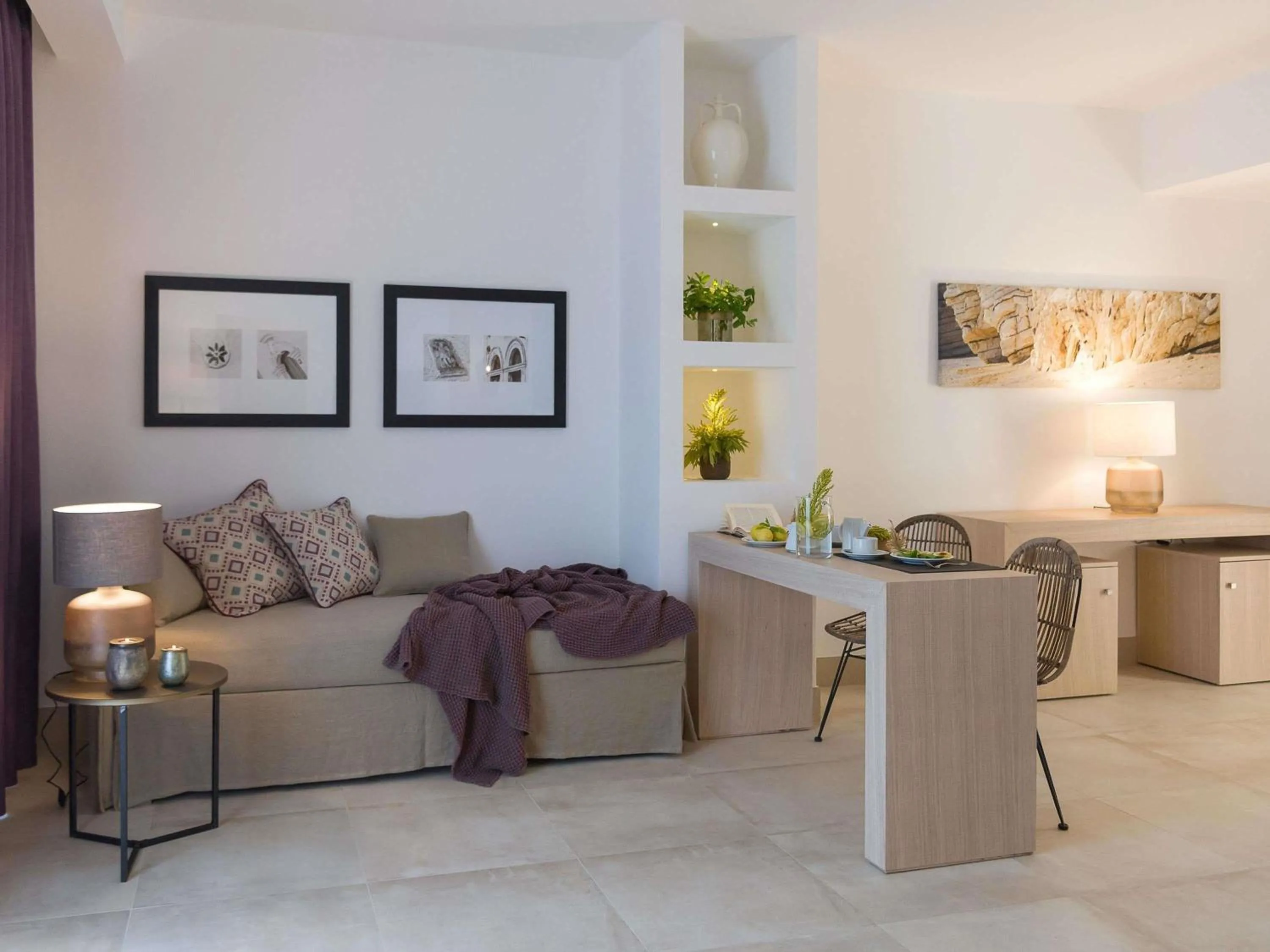 Bedroom in Baia Delle Zagare - Handwritten Collection
