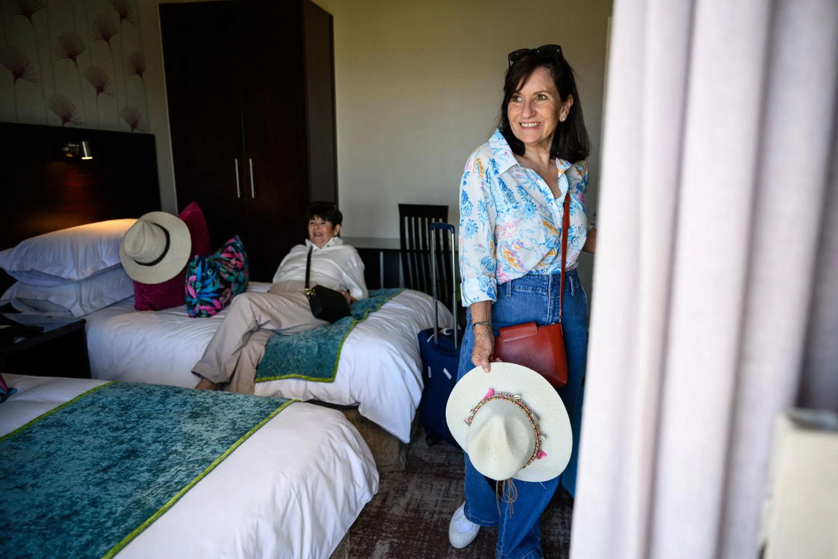 Bedroom, Bed in Signal Hill Lodge