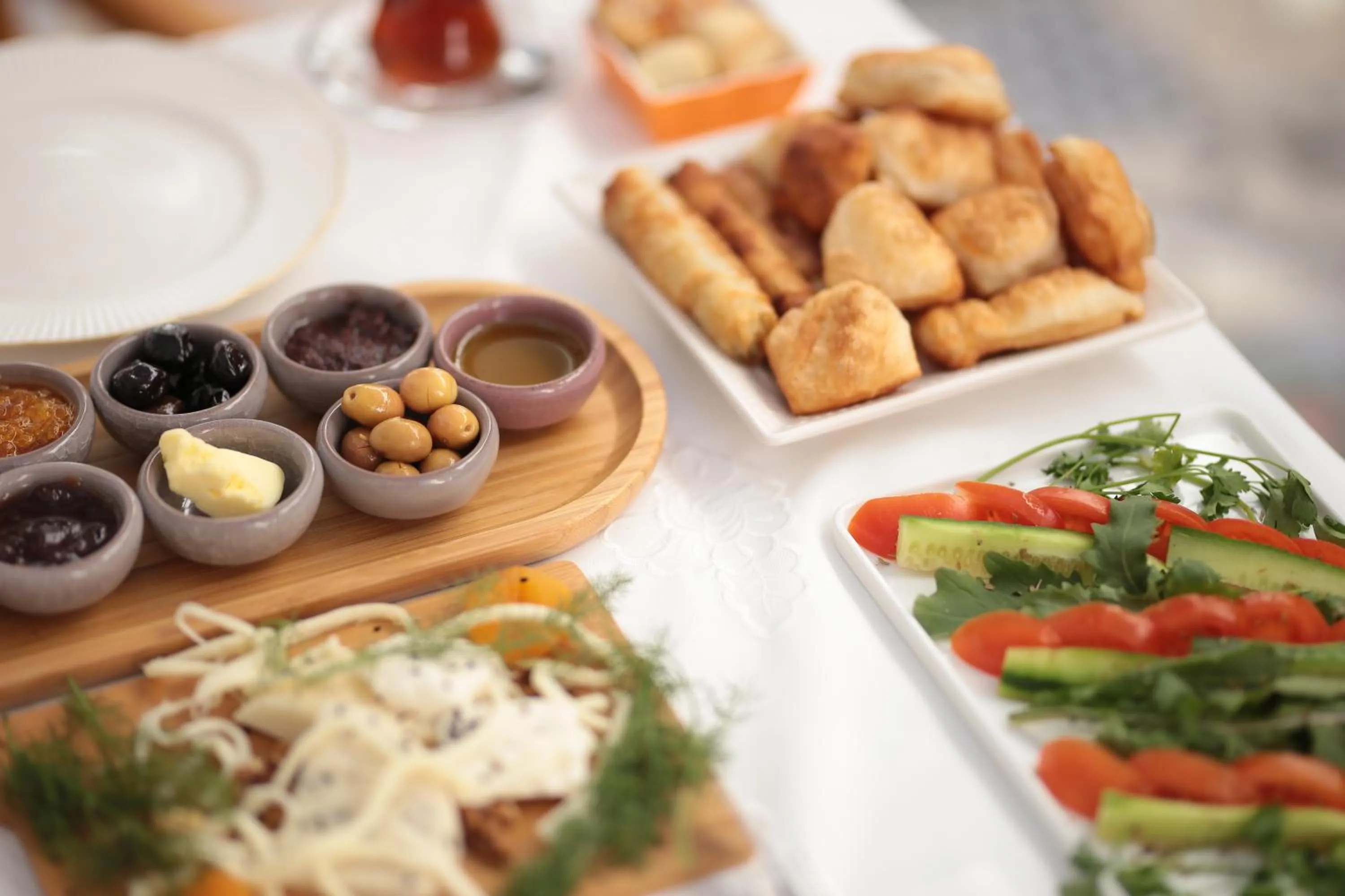 Food and drinks in Moshinos Hotel