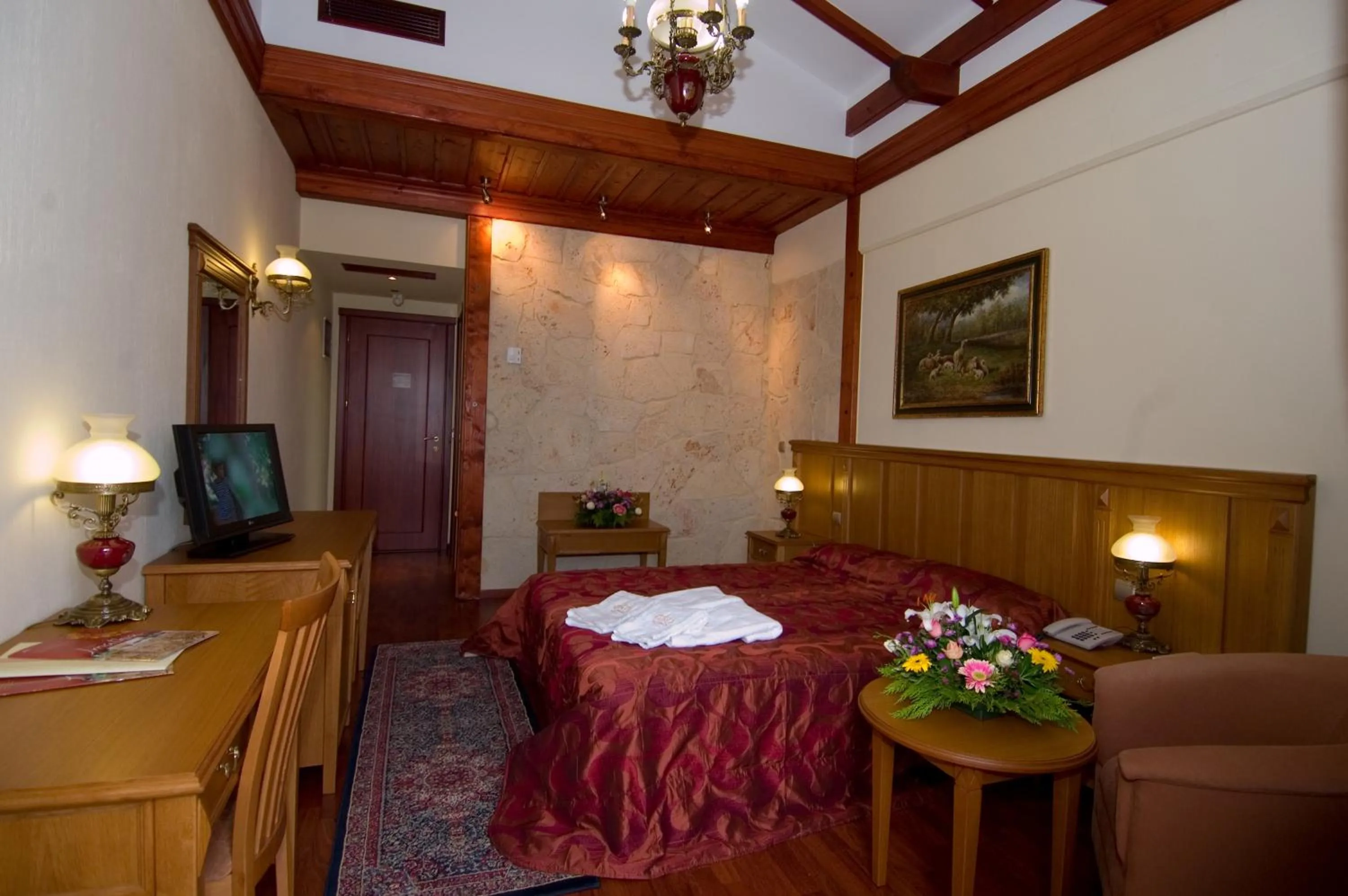 Photo of the whole room, Bed in Hotel Aiges Melathron