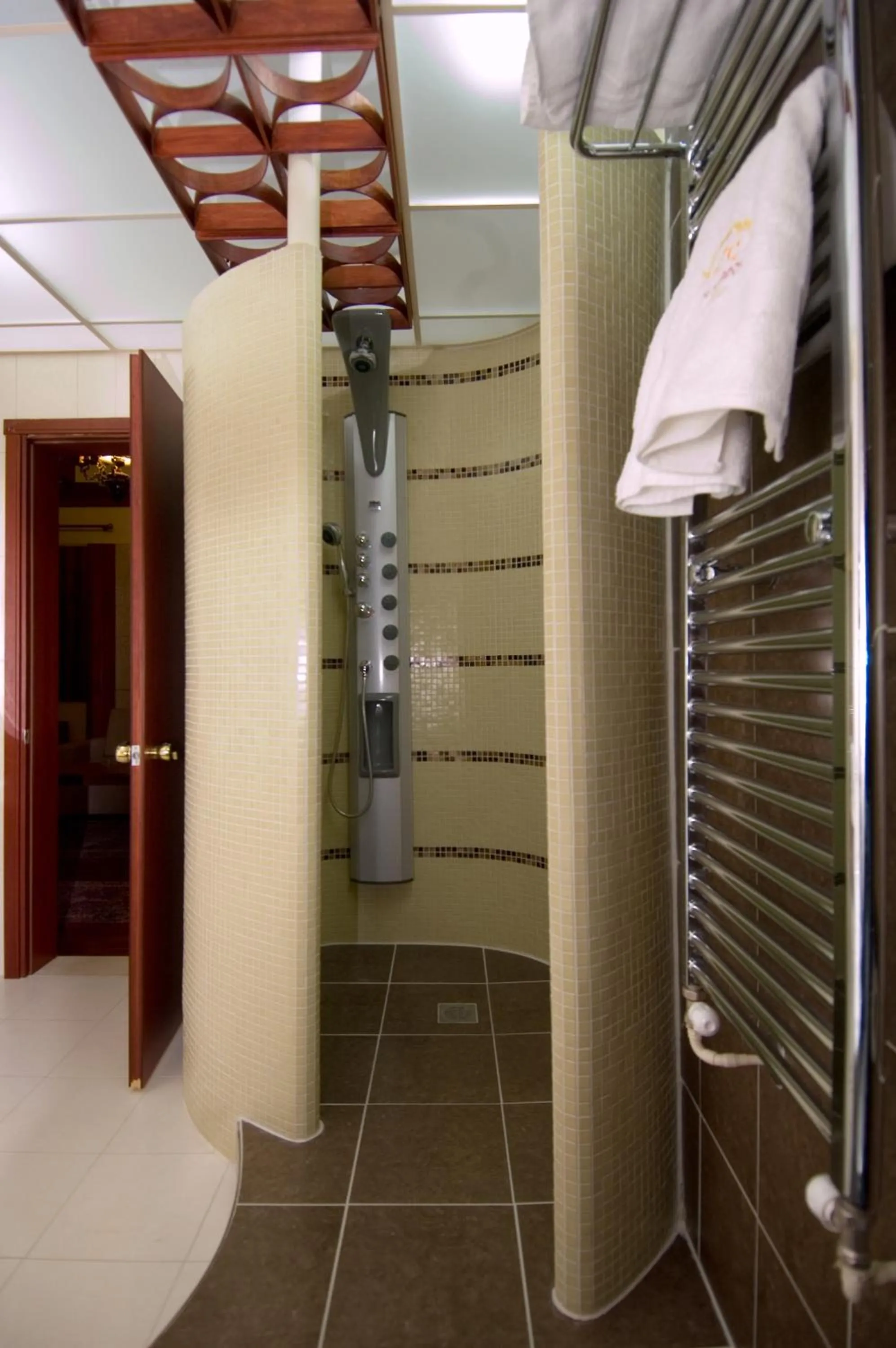 Shower in Hotel Aiges Melathron