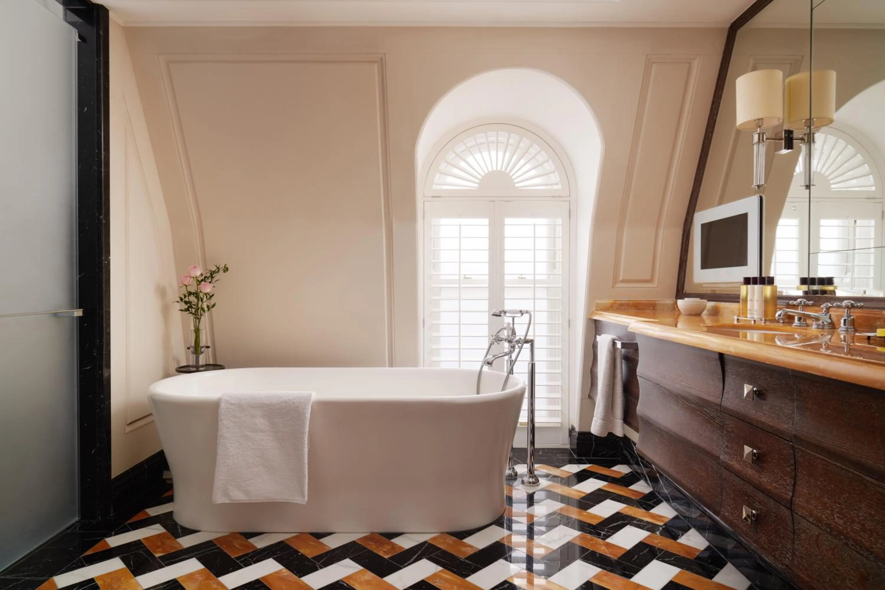 Bathroom in Corinthia London