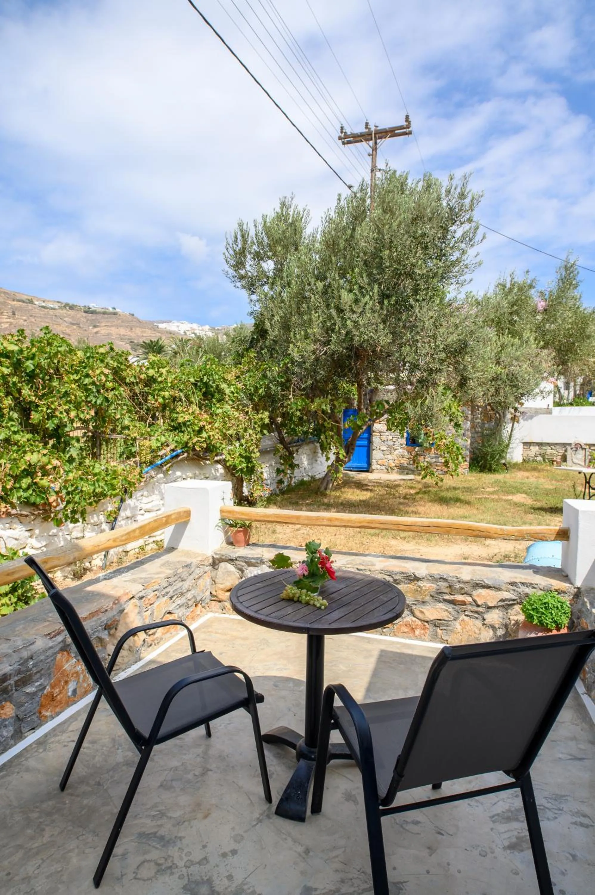 Patio in Lakki Village