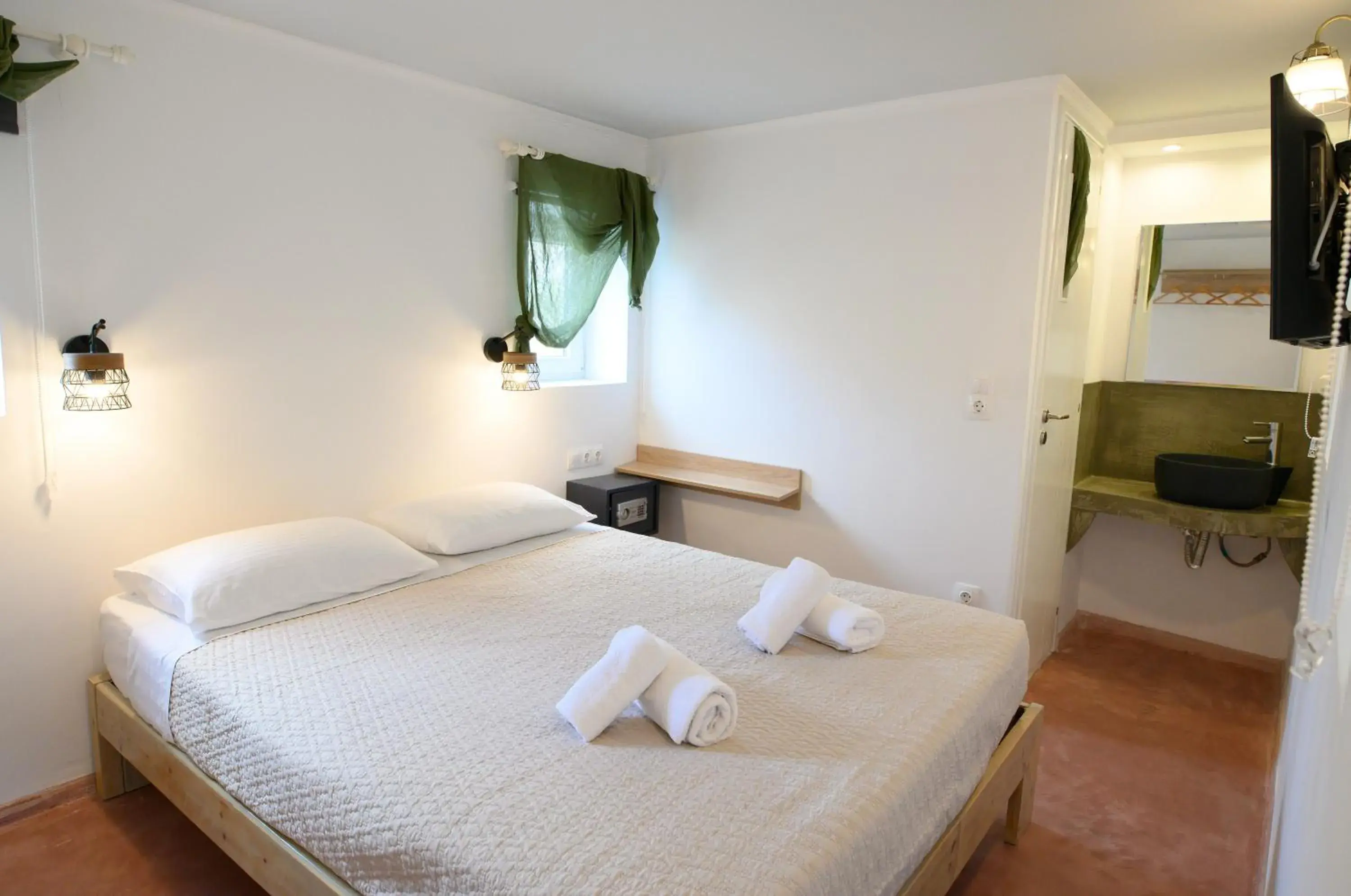 Suite in Lakki Village Suite in Lakki Village