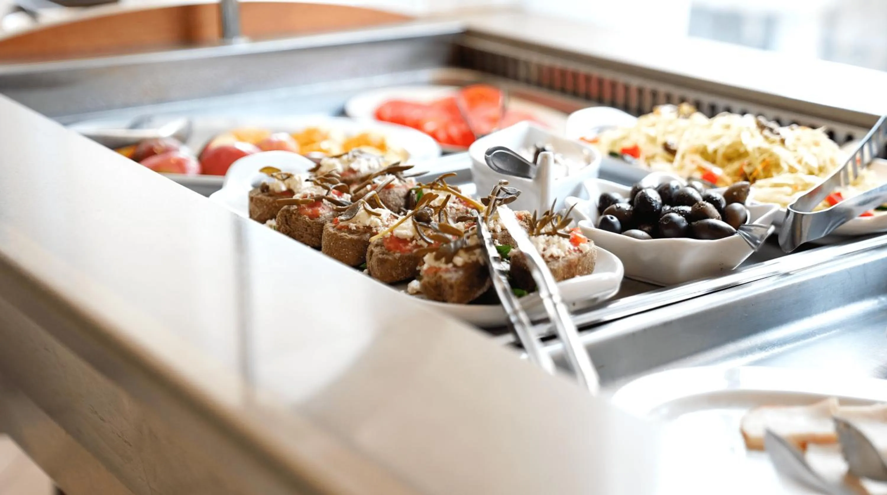 Breakfast in Lakki Village