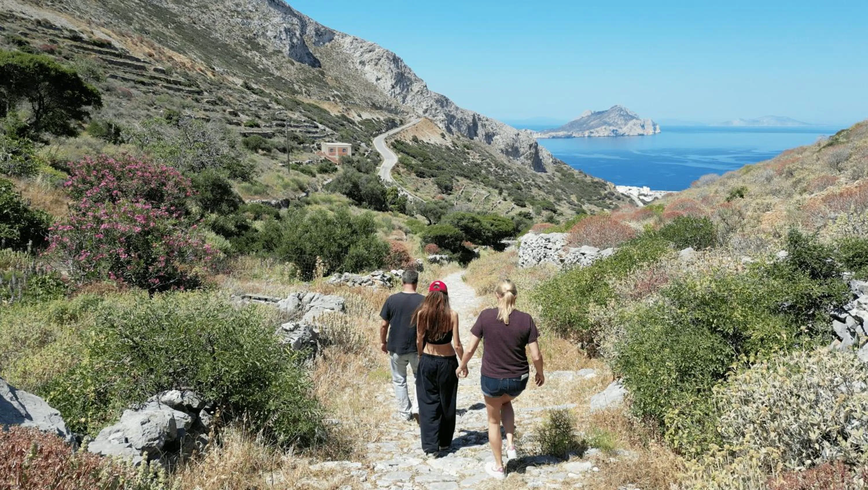 Hiking in Lakki Village