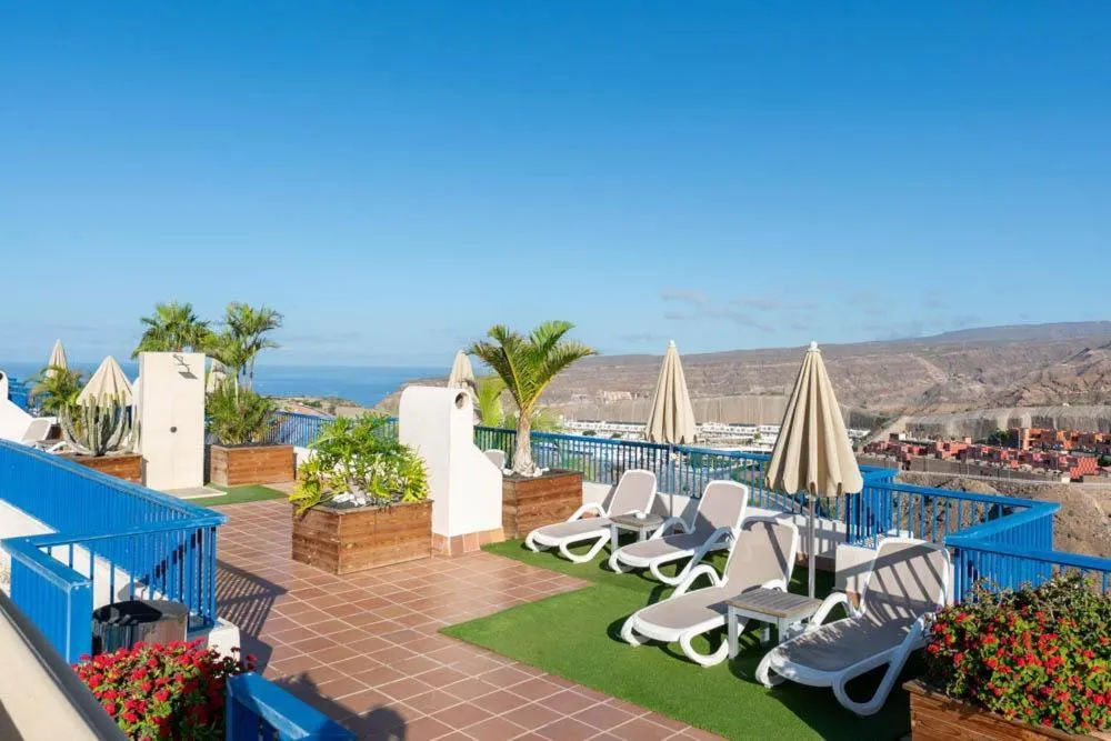 Garden in Servatur Eden & Buganvillas