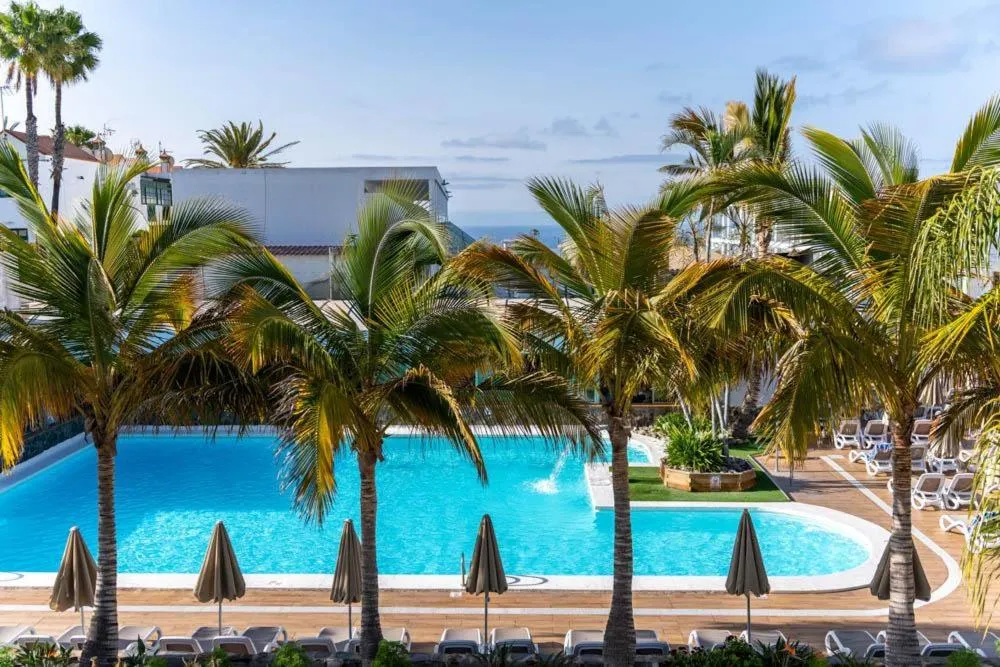 Swimming pool in Servatur Eden & Buganvillas