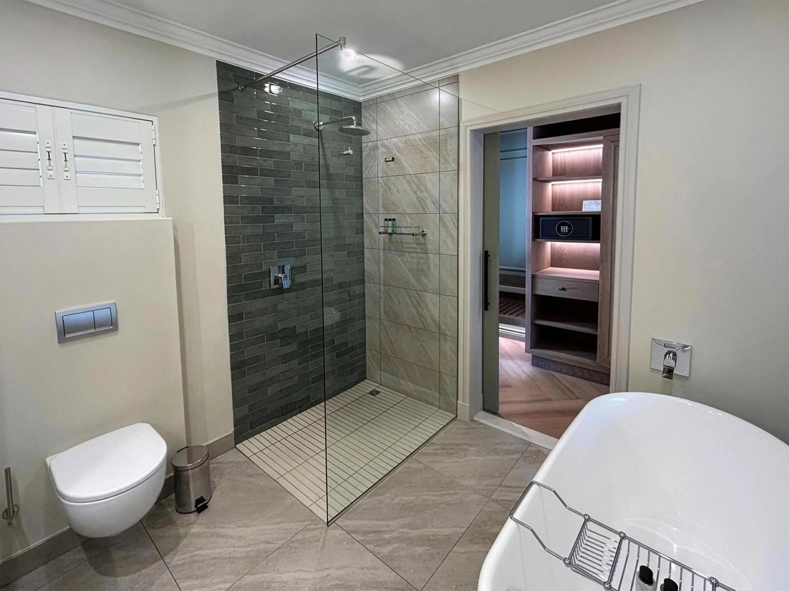 Bathroom in Mount Grace Hotel & Spa