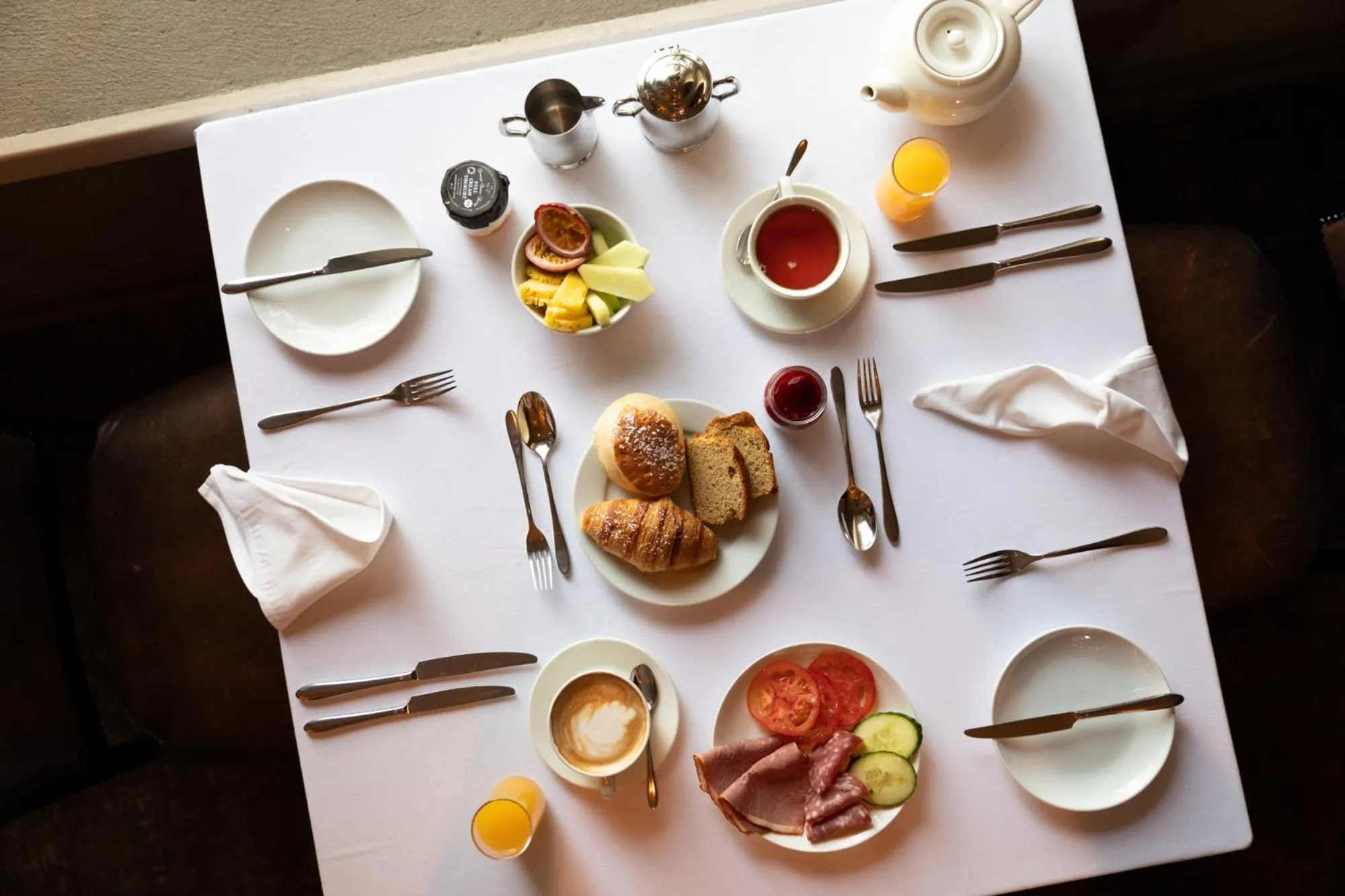 Food and drinks in Mount Grace Hotel & Spa