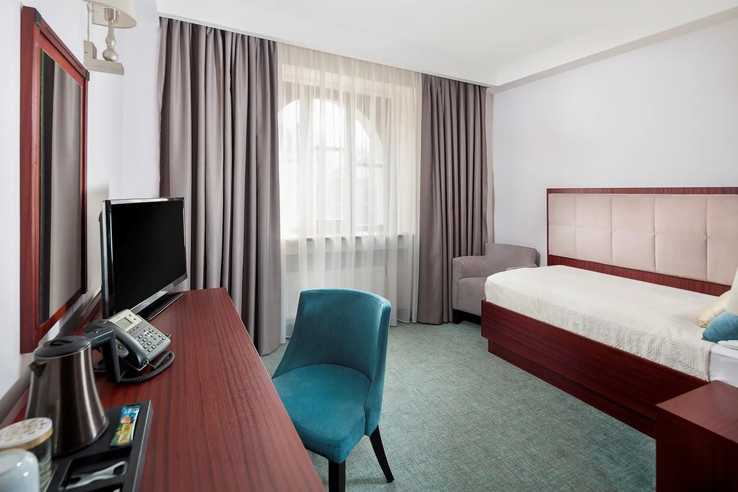 Bed in Hotel Kultúra