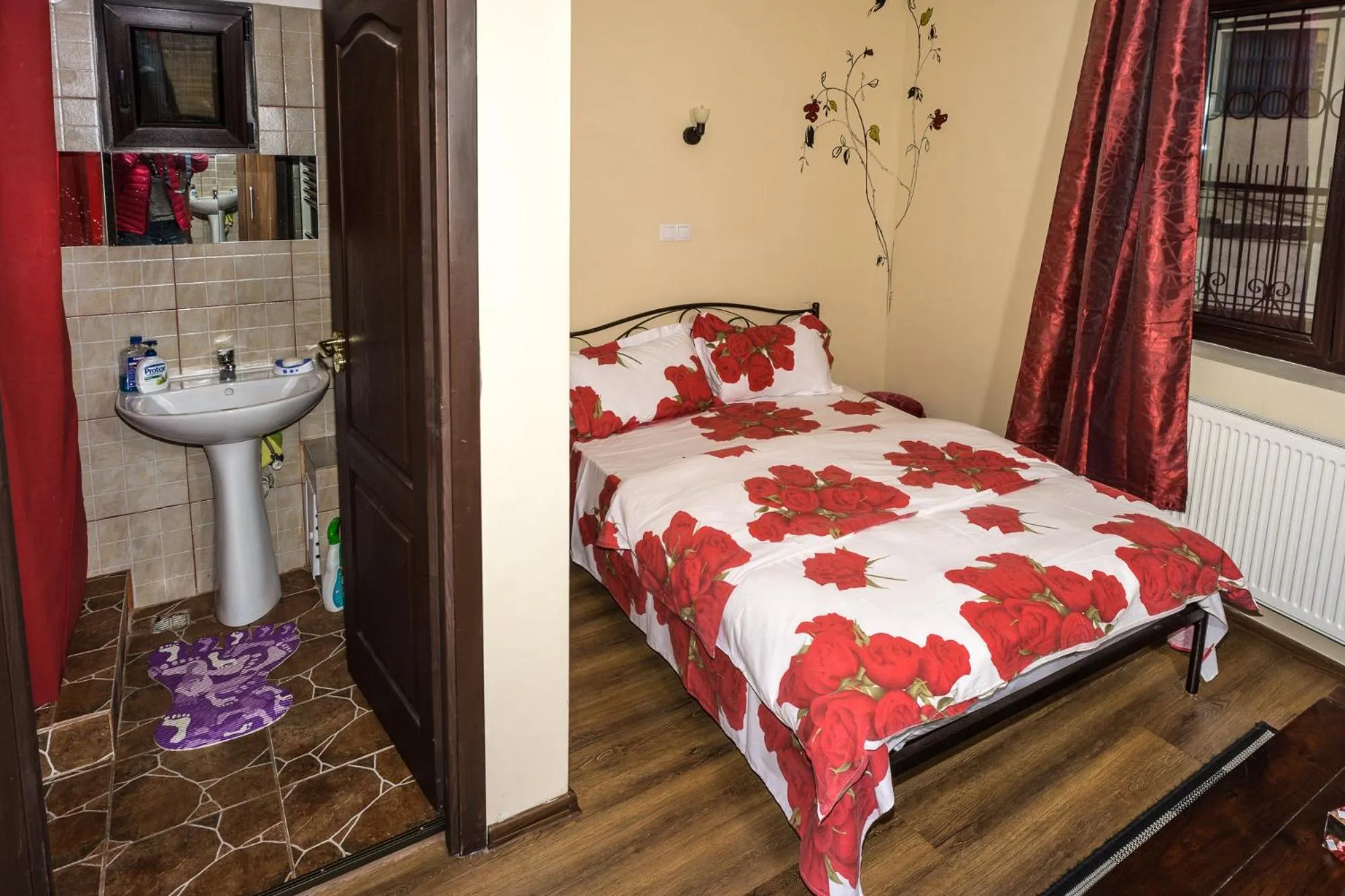 Bed in Motor House Unirii