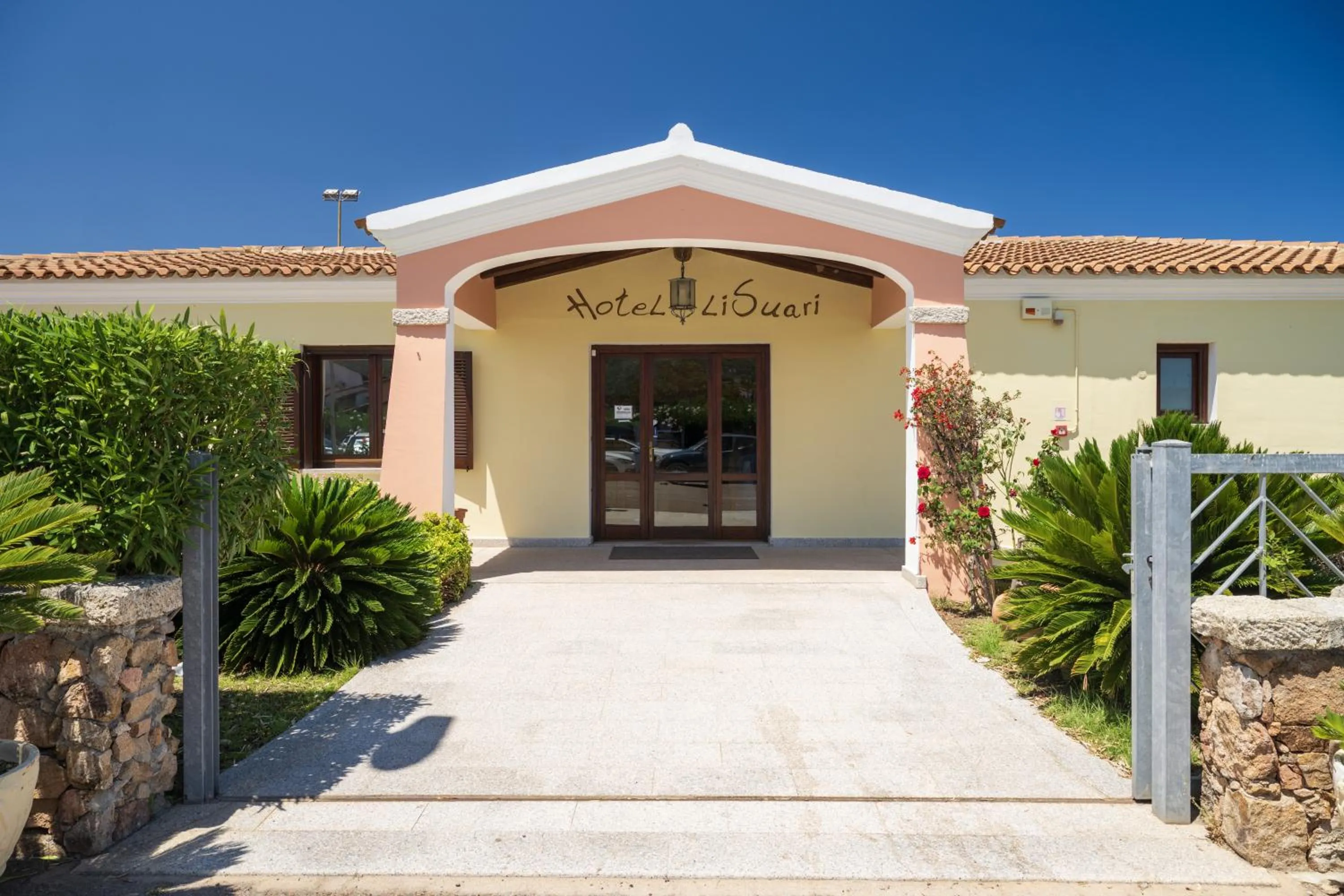 Lobby or reception in Li Suari Club Village