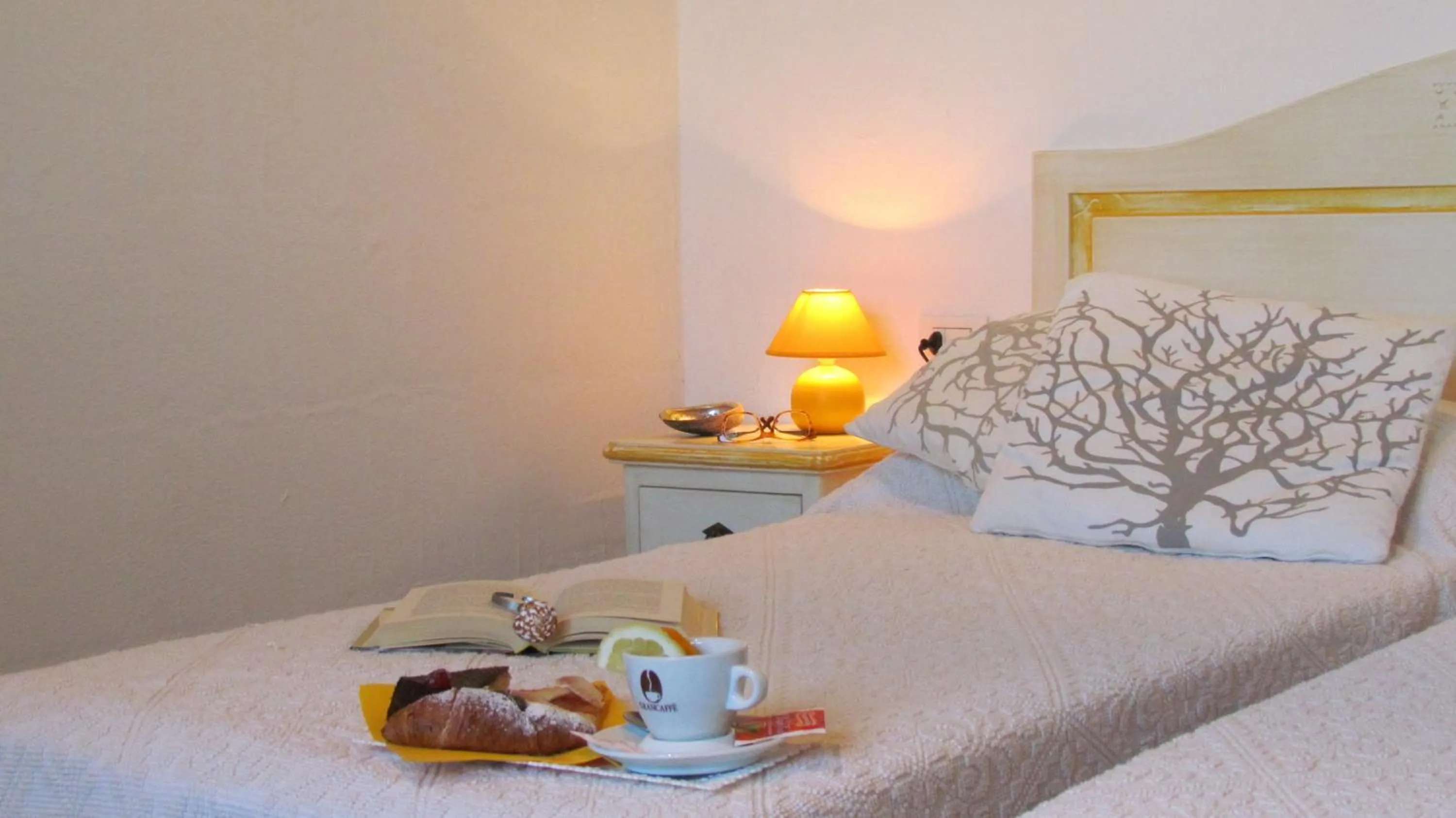 Bed in Li Suari Club Village