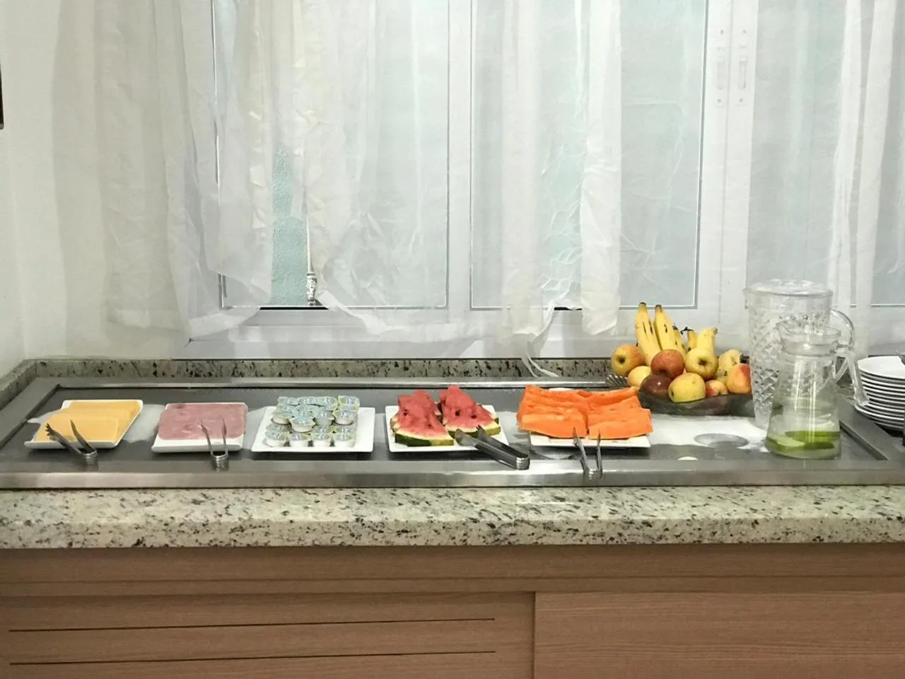 Breakfast in Hotel Infinity