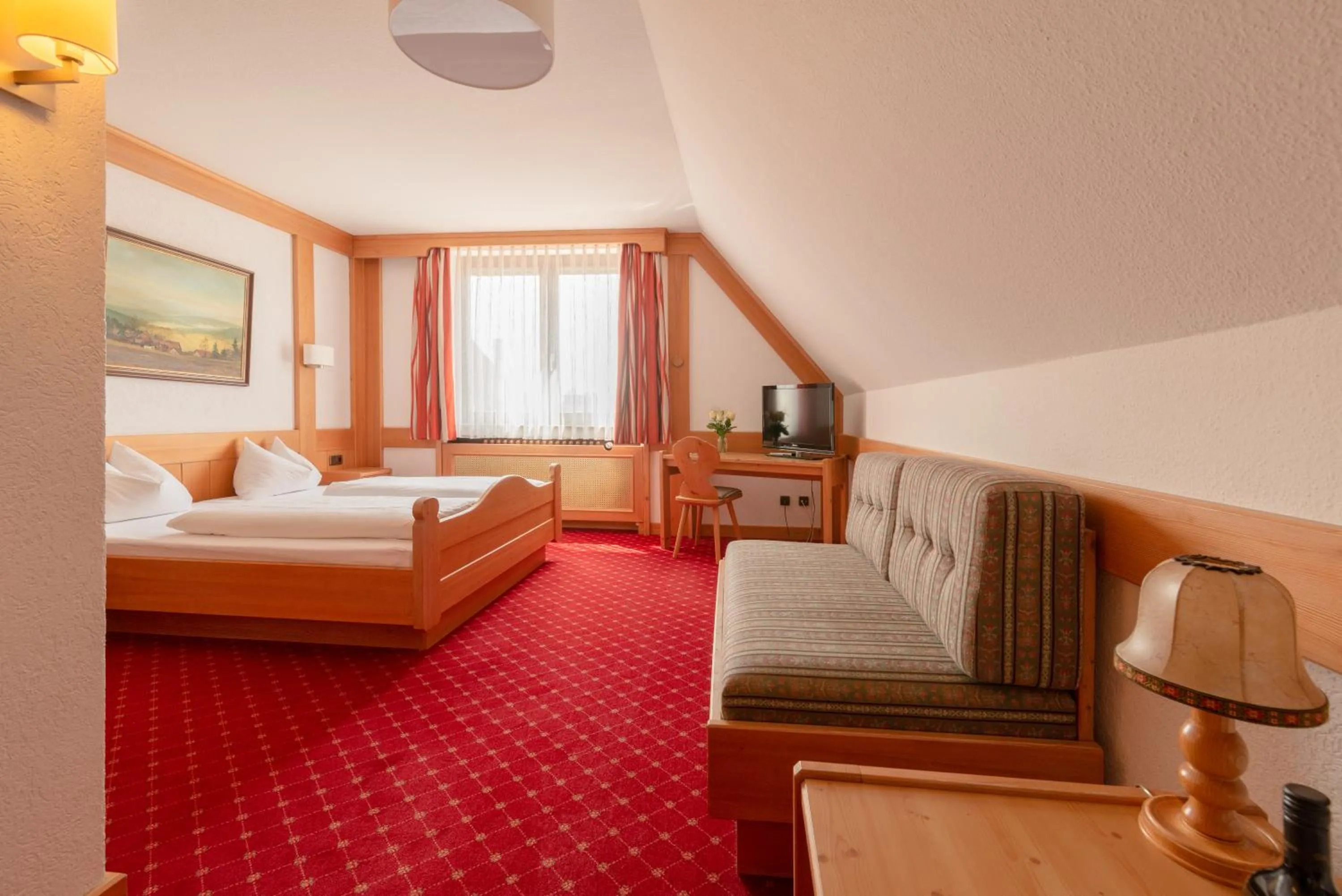 Bed in Gasthof & Hotel Goldene Krone